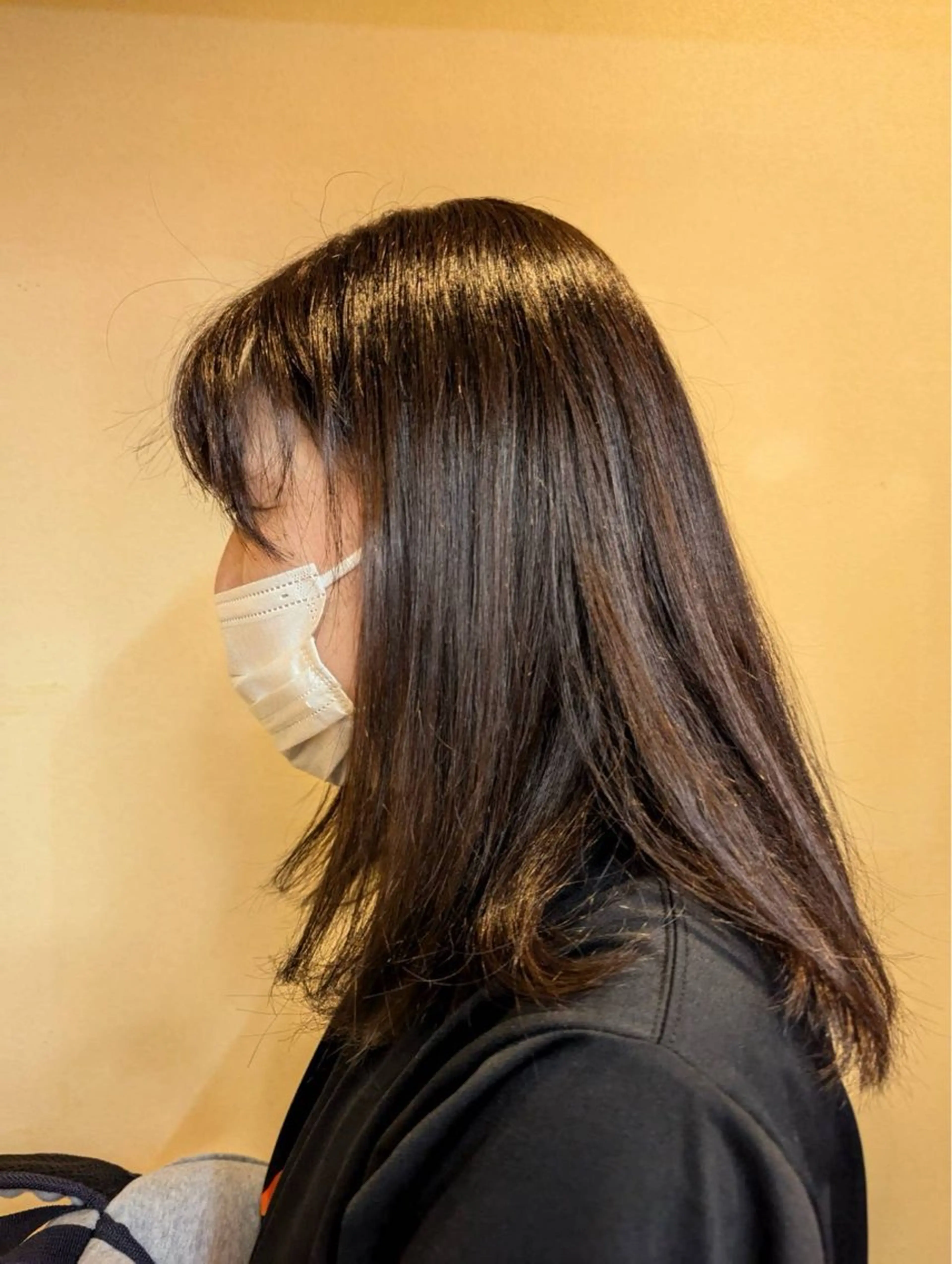 セミロング 垣内 ゆかのヘアスタイル