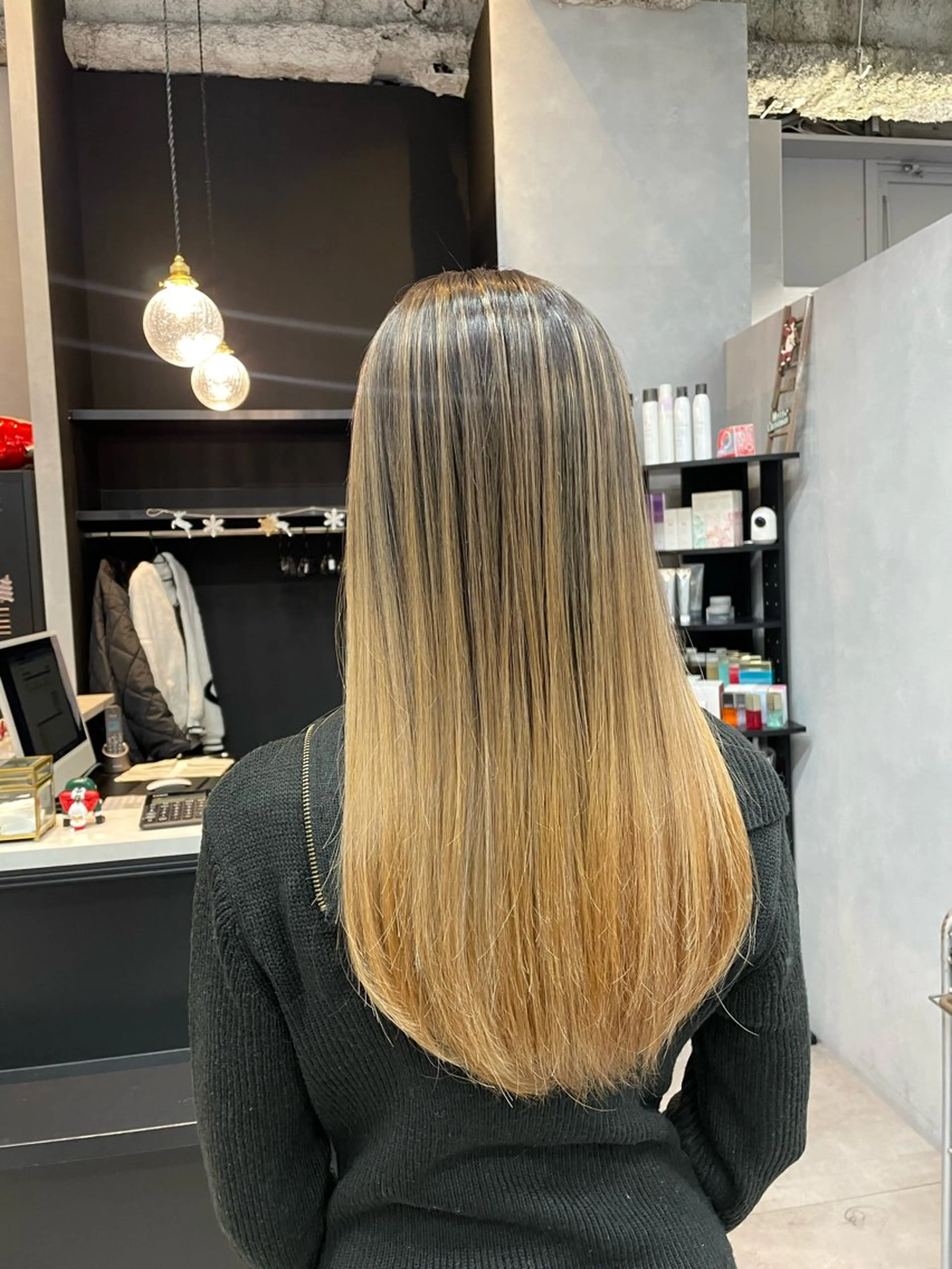 ロング カット ヘアカラー 🫧艶髪/ブリーチ 🐳honami🫧のヘアスタイル