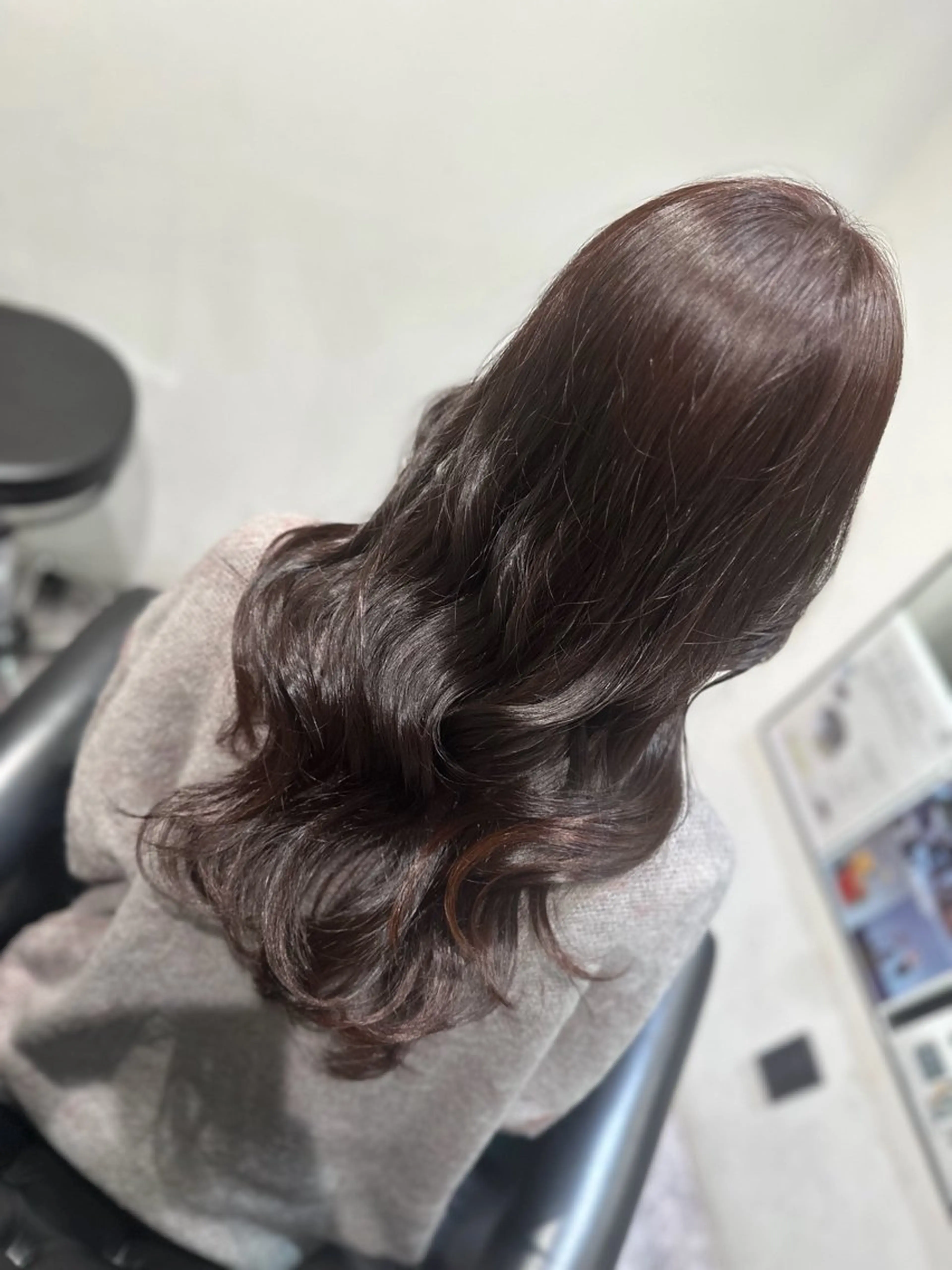 ロング ヘアカラー 平田 七海のヘアスタイル