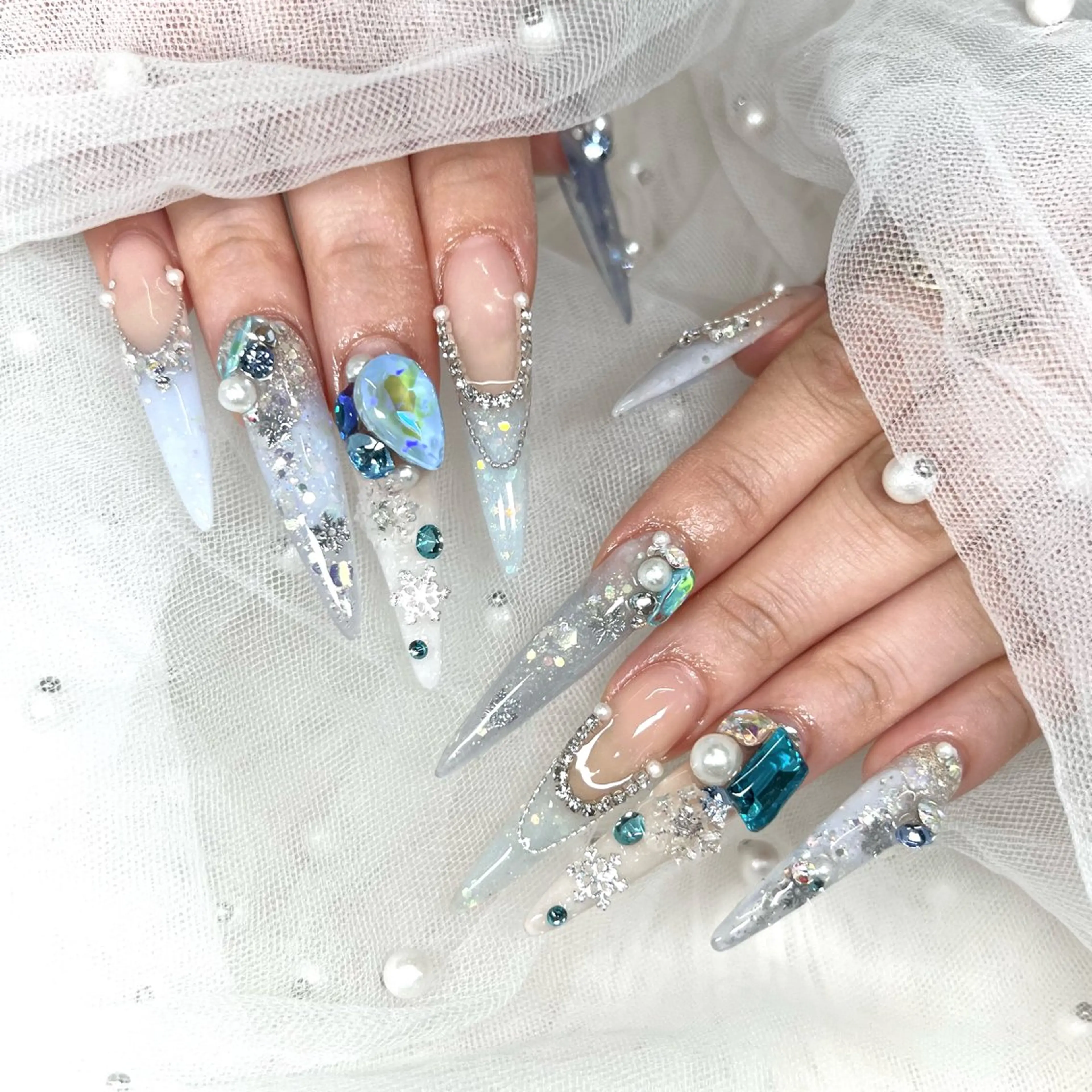 ネイル ハンドネイル Nail salon LUCAS,K 《ネイルサロンルーカス》千葉中央 スカルプ所属・LUCAS 千葉 AOI💅🏾💕のネイルデザイン