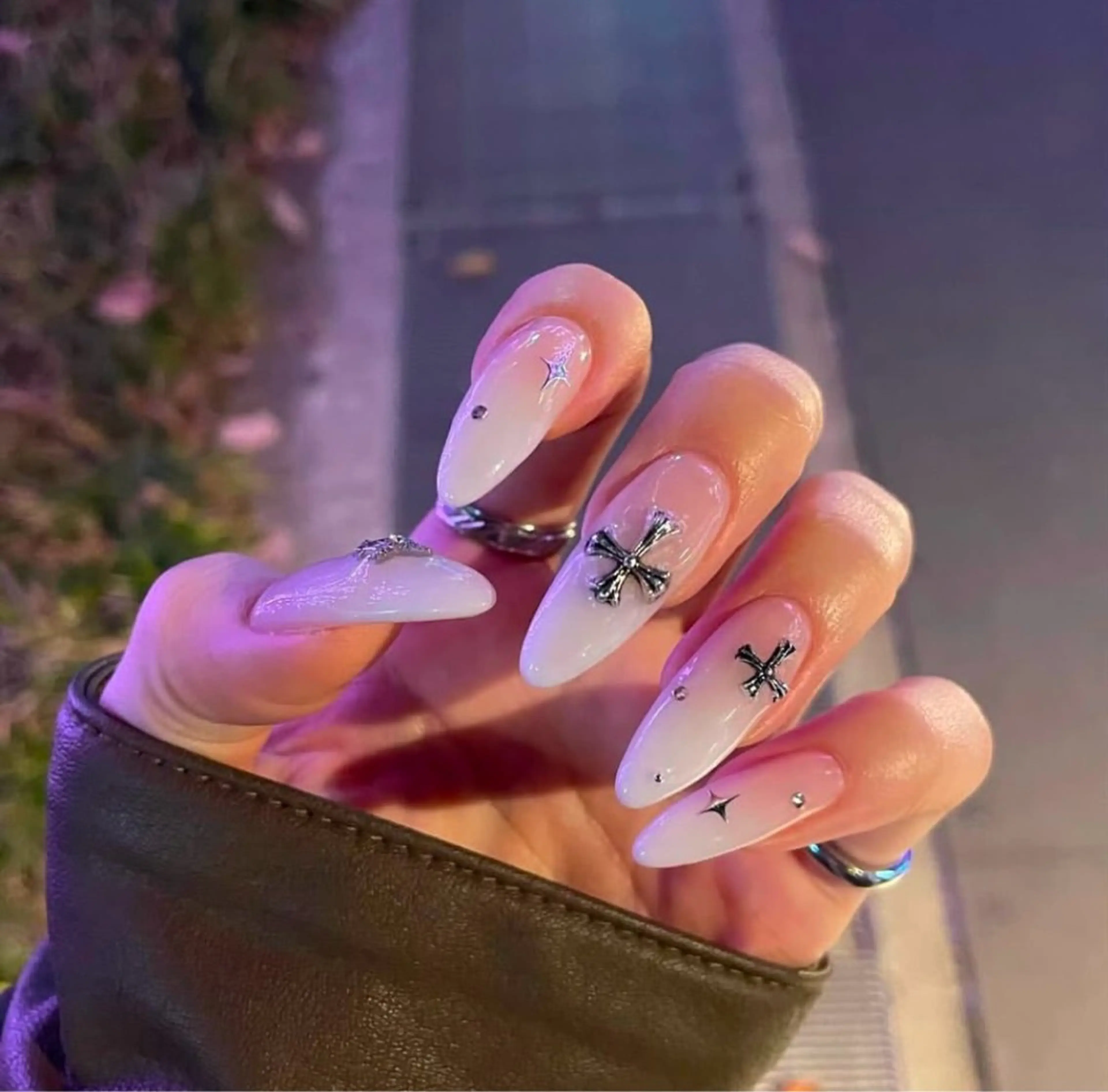 ネイル アートネイル 長さ出し フラッシュネイル フレンチネイル グラデーション cream nail salon所属・Haruka designのネイルデザイン