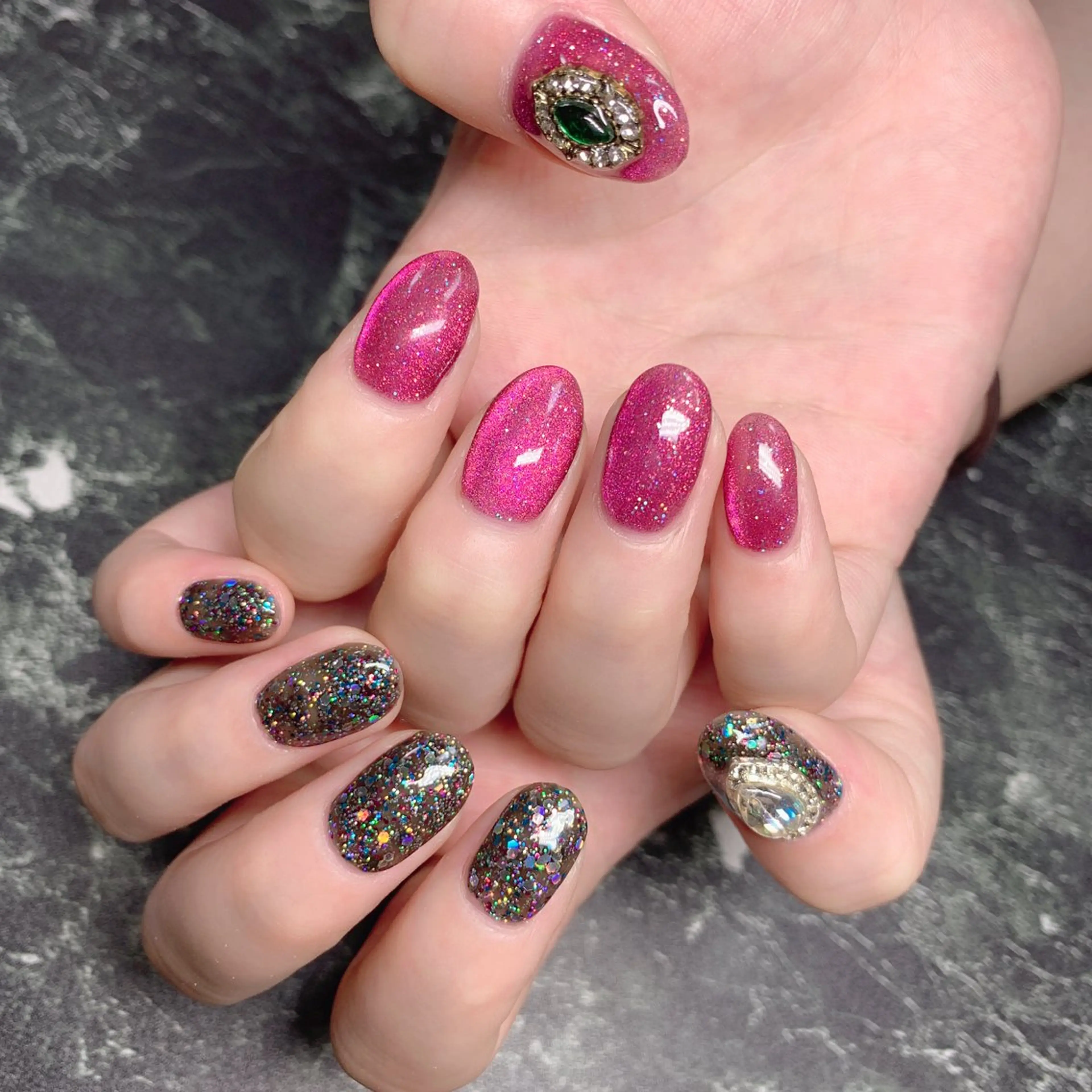 ネイル 💅ネイルハウス🏡 🎀TOMO🎀のネイルデザイン