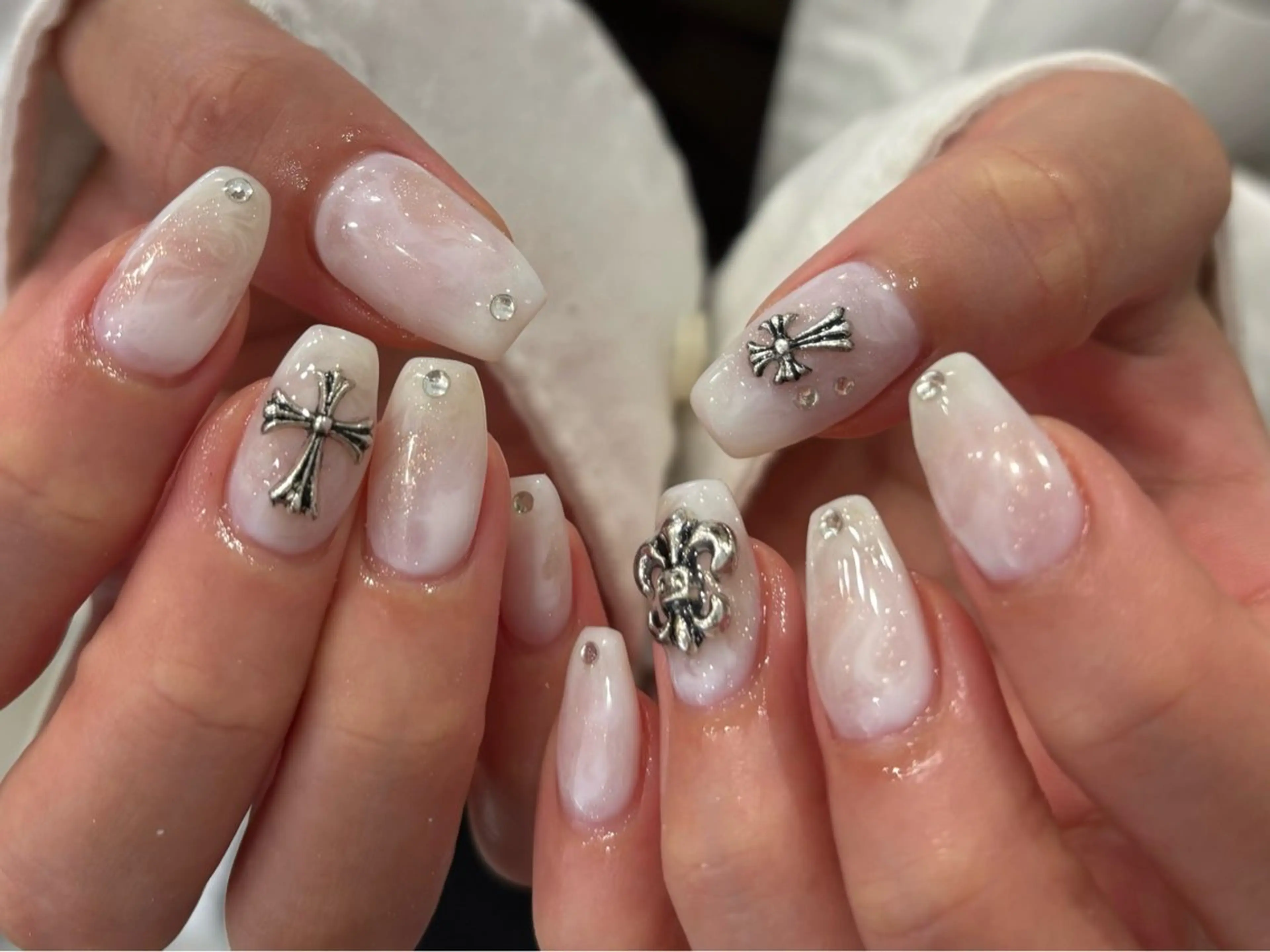 ネイル ハンドネイル uri☺︎︎ natsumiのネイルデザイン