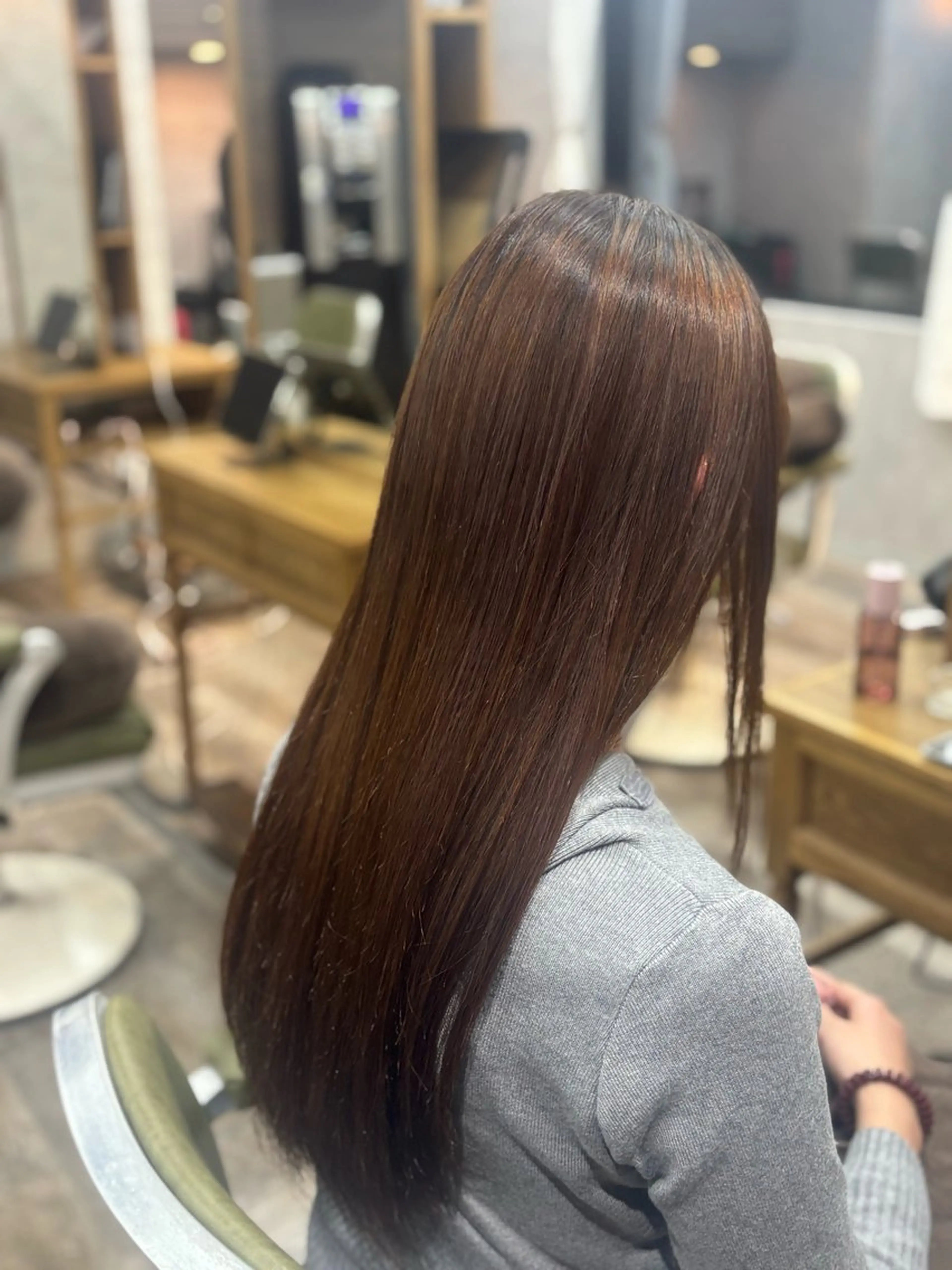 ロング 縮毛矯正 sweetroom辻堂所属・🦋 たから 🦋のヘアスタイル