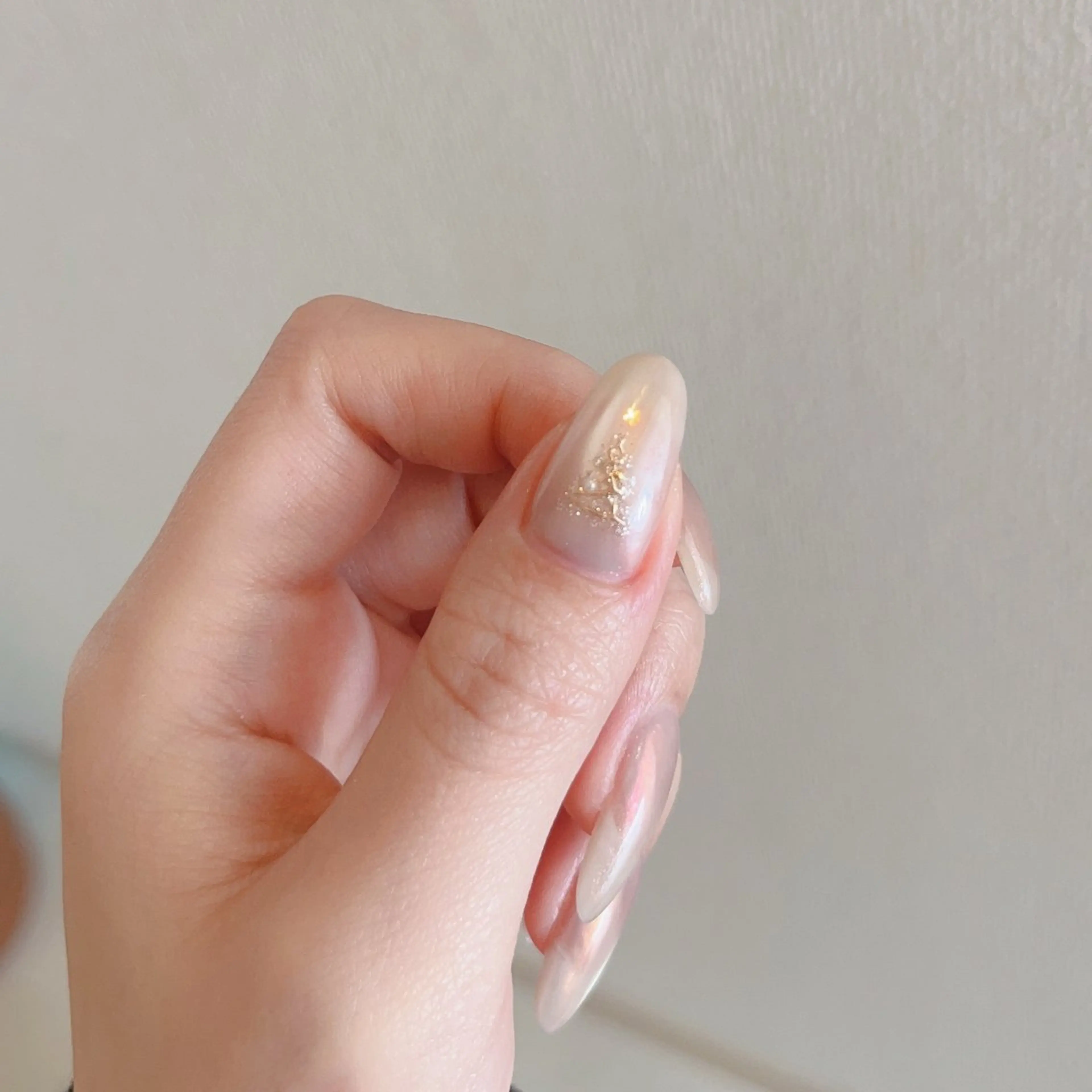 ネイル シンプルネイル 冬ネイル クリスマス ハンドネイル BELMUE所属・Nail Salon BELMUEのネイルデザイン