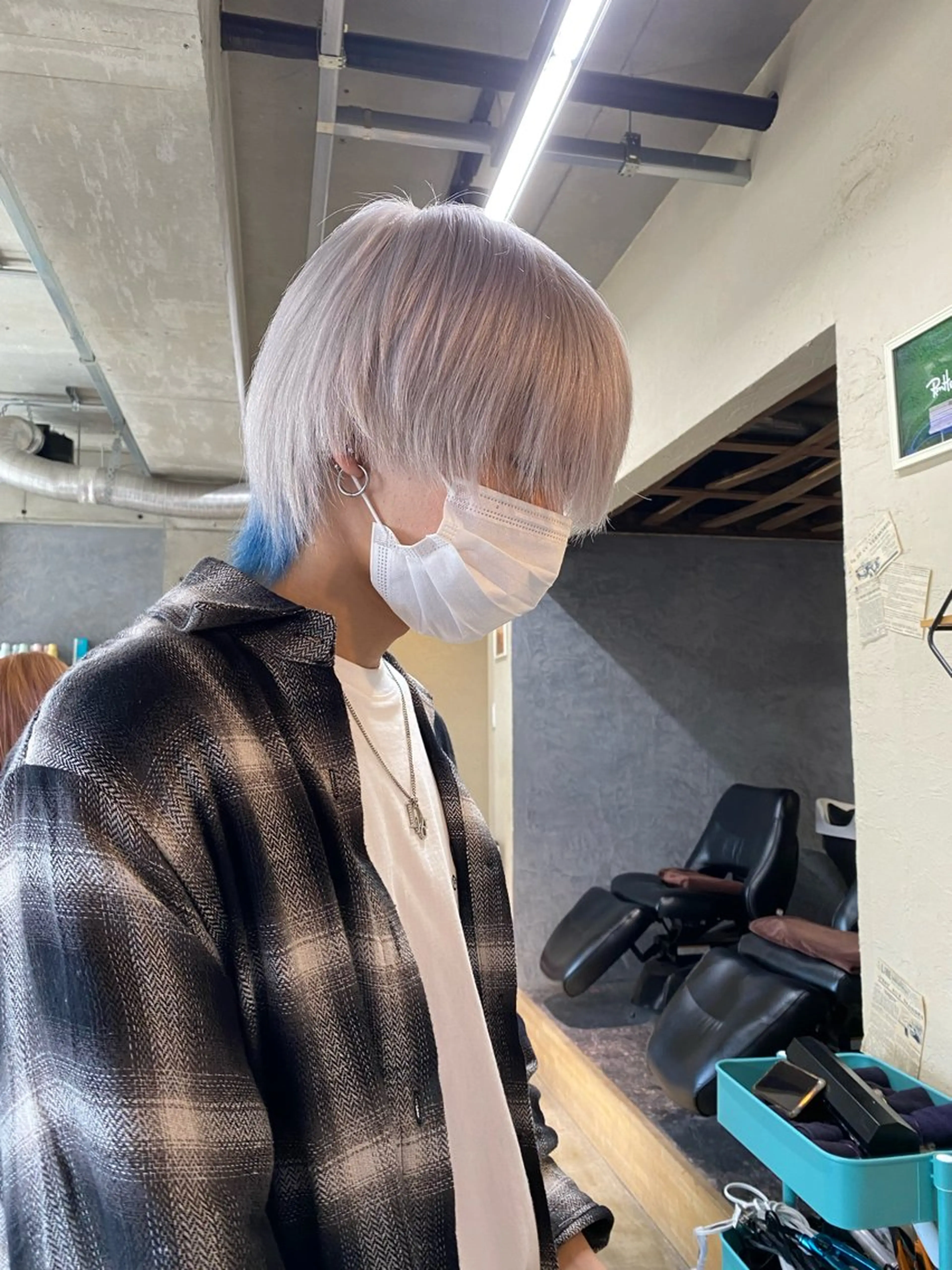 カラー メンズ メンズブリーチ ブリーチ ケアブリーチ カット ヘアカラー トリートメント SUONO所属・ブリーチムラ修正 /ハイトーン/青砥大のヘアスタイル