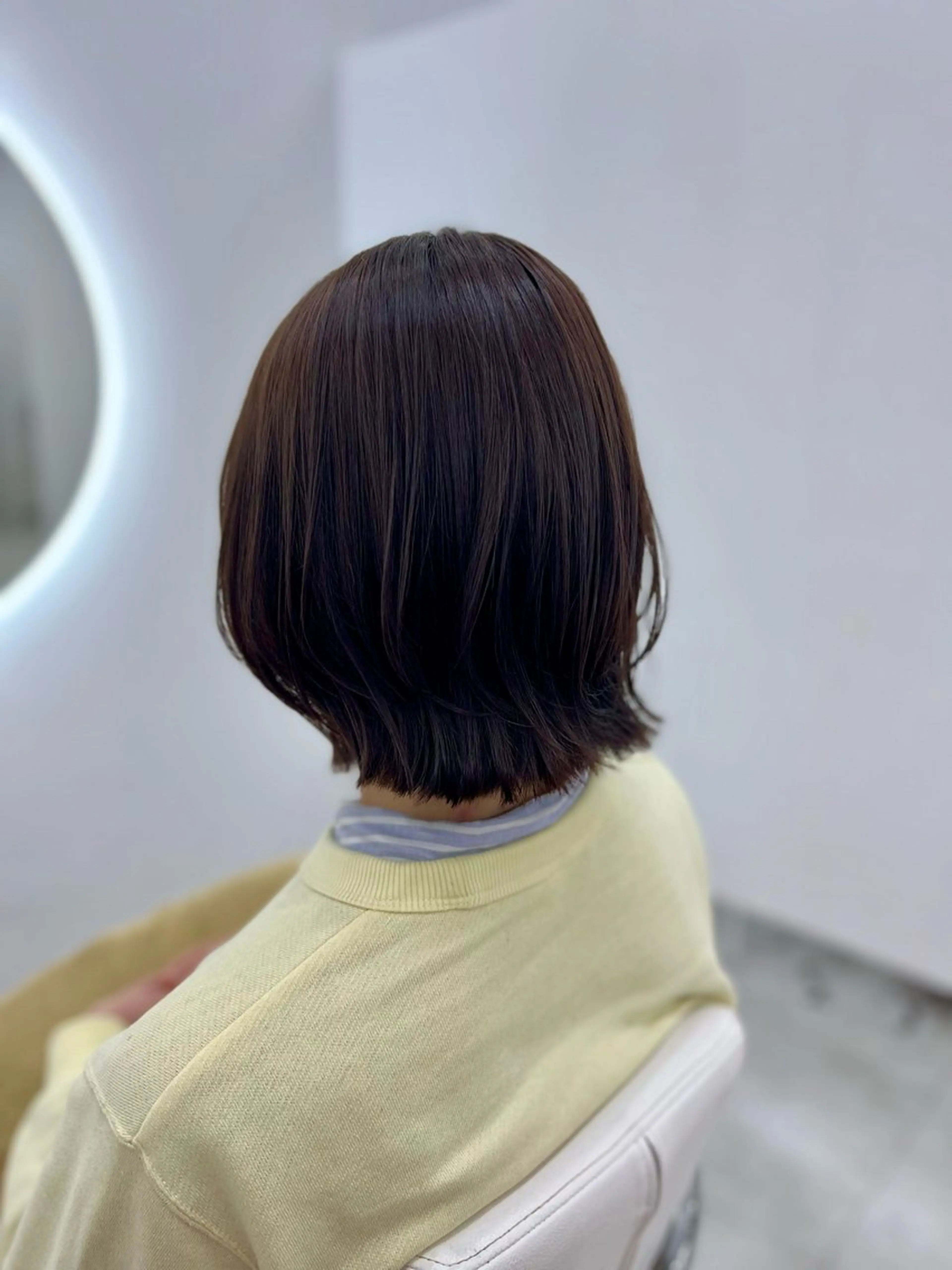 ショート カラー カット ヘアカラー トリートメント 吉田 悠乃のヘアスタイル