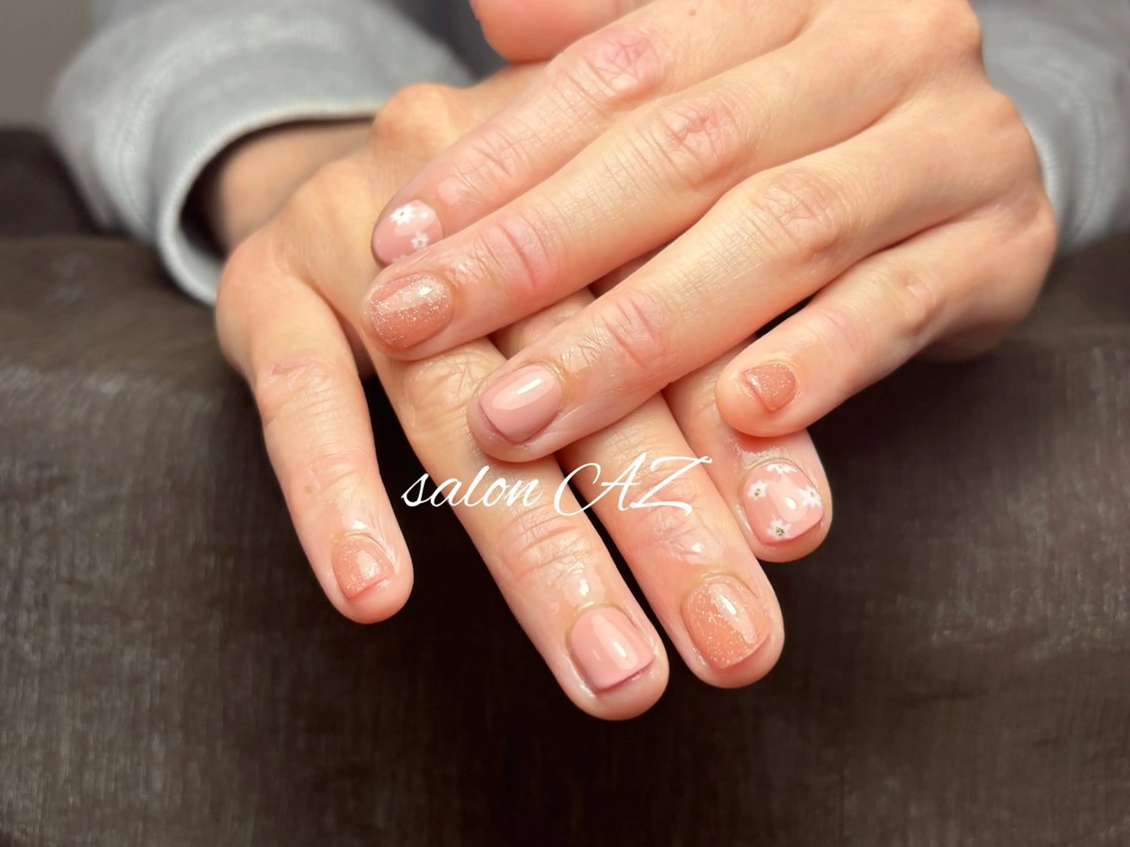 ネイル 桜ネイル 長さ出し フットネイル フレンチネイル ジェルネイル salon AZのネイルデザイン