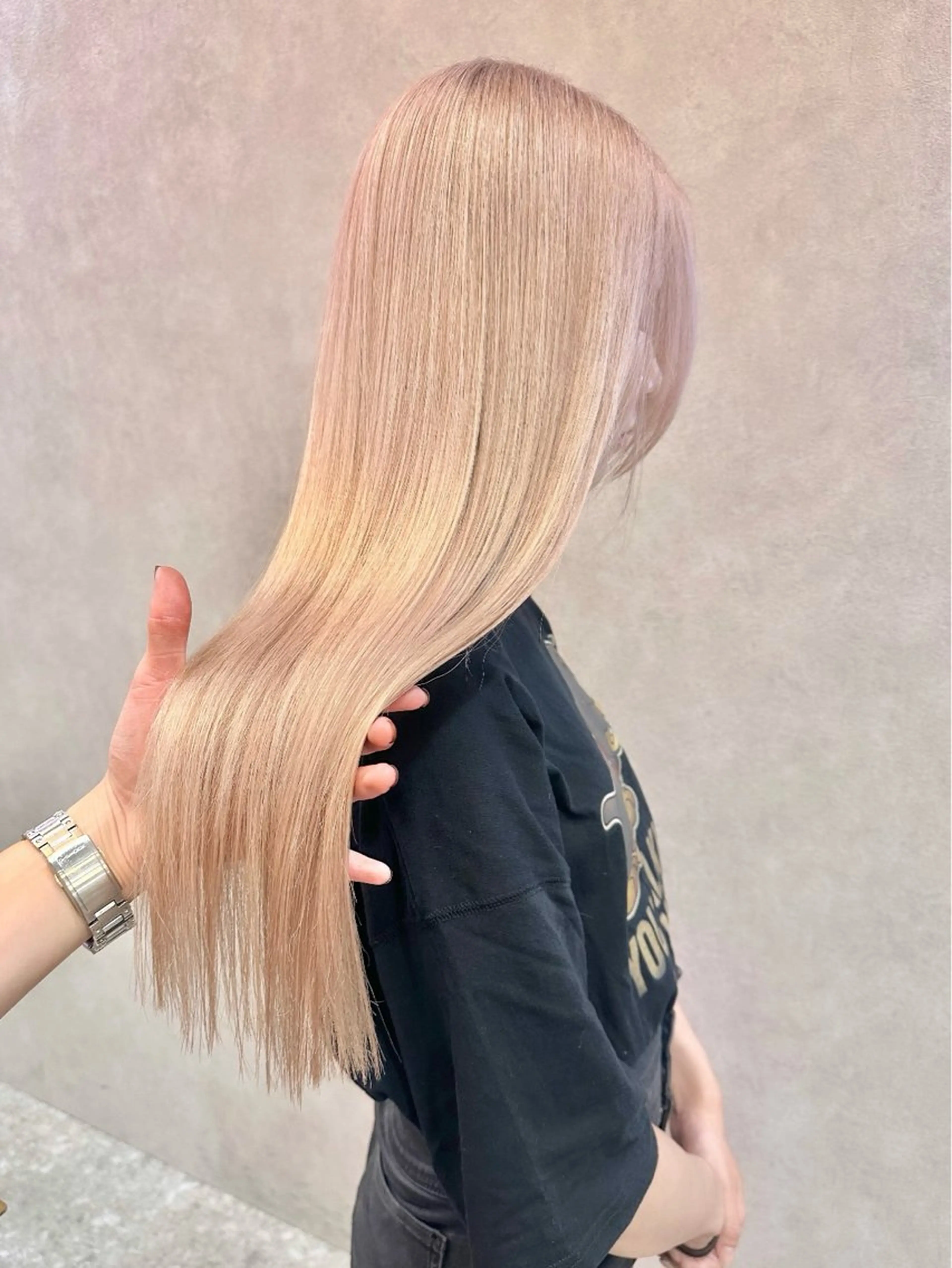 セミロング カラー ヘアアレンジ ヘアカラー トリートメント yuuto🌈 冬の透け感カラーのヘアスタイル