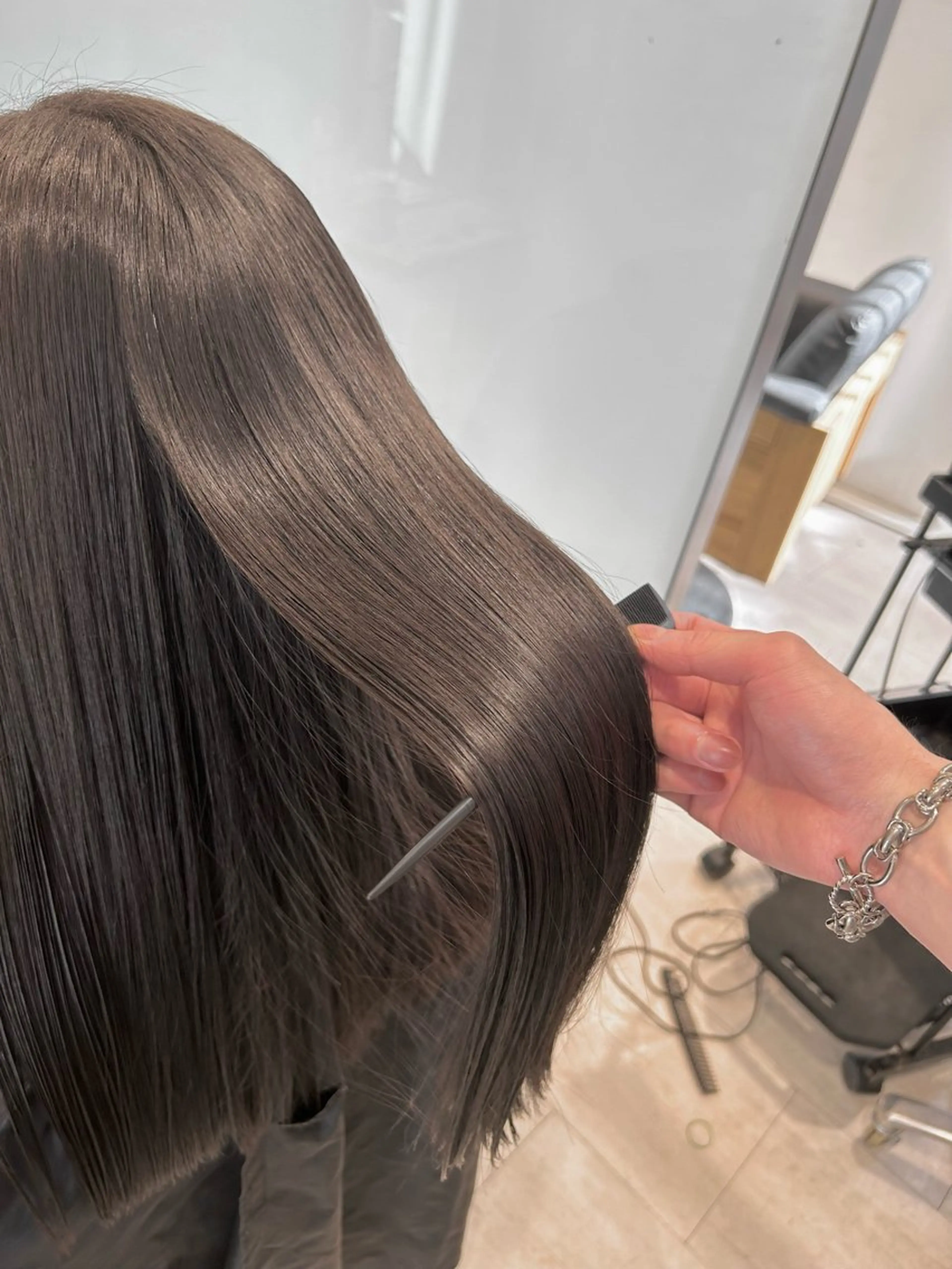 ロング 縮毛矯正 髪質改善× ブリーチなしyutoのヘアスタイル