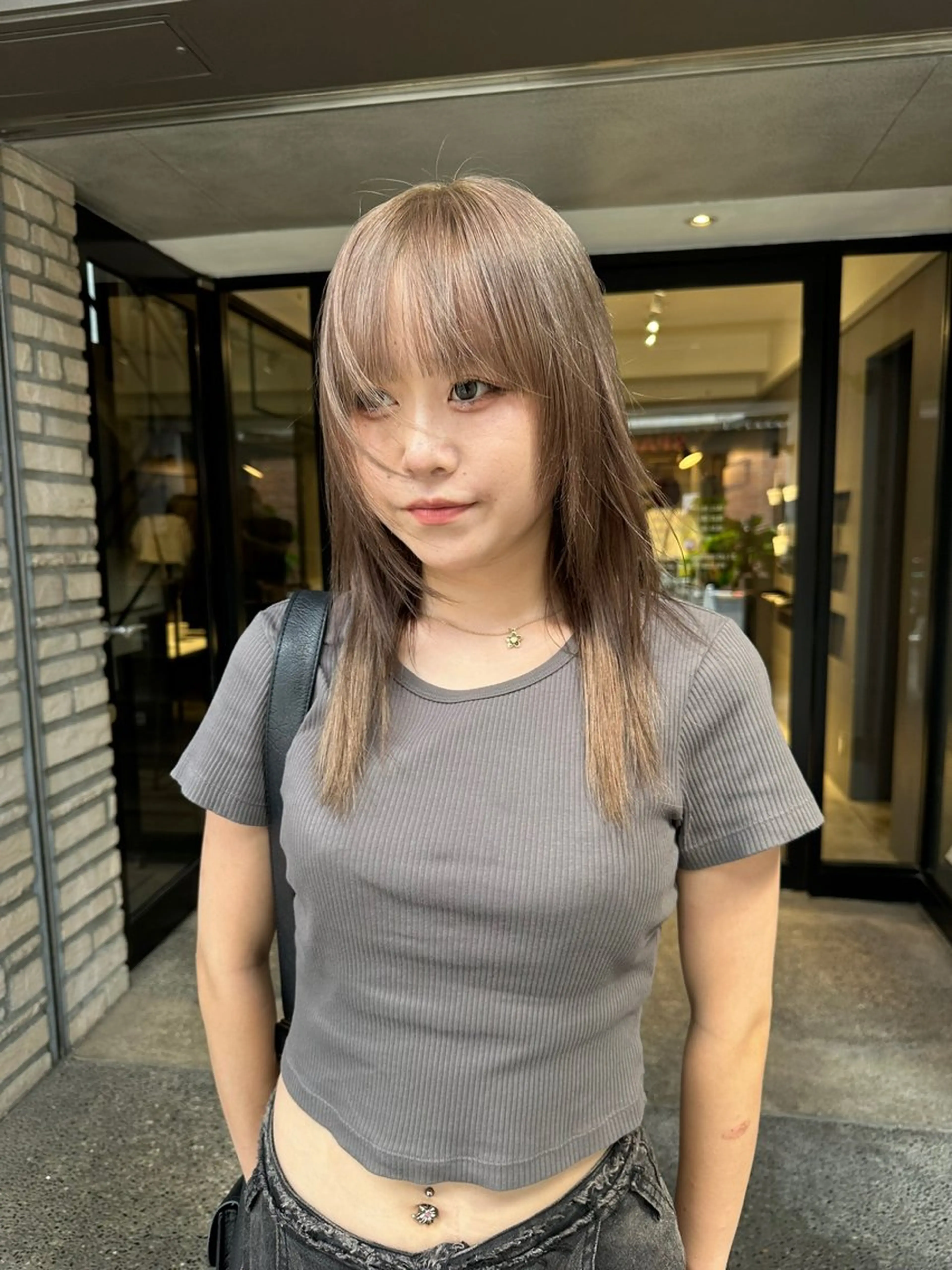 セミロング カット ヘアカラー NERO      HAIR SALON所属・塚本 幸司郎のヘアスタイル