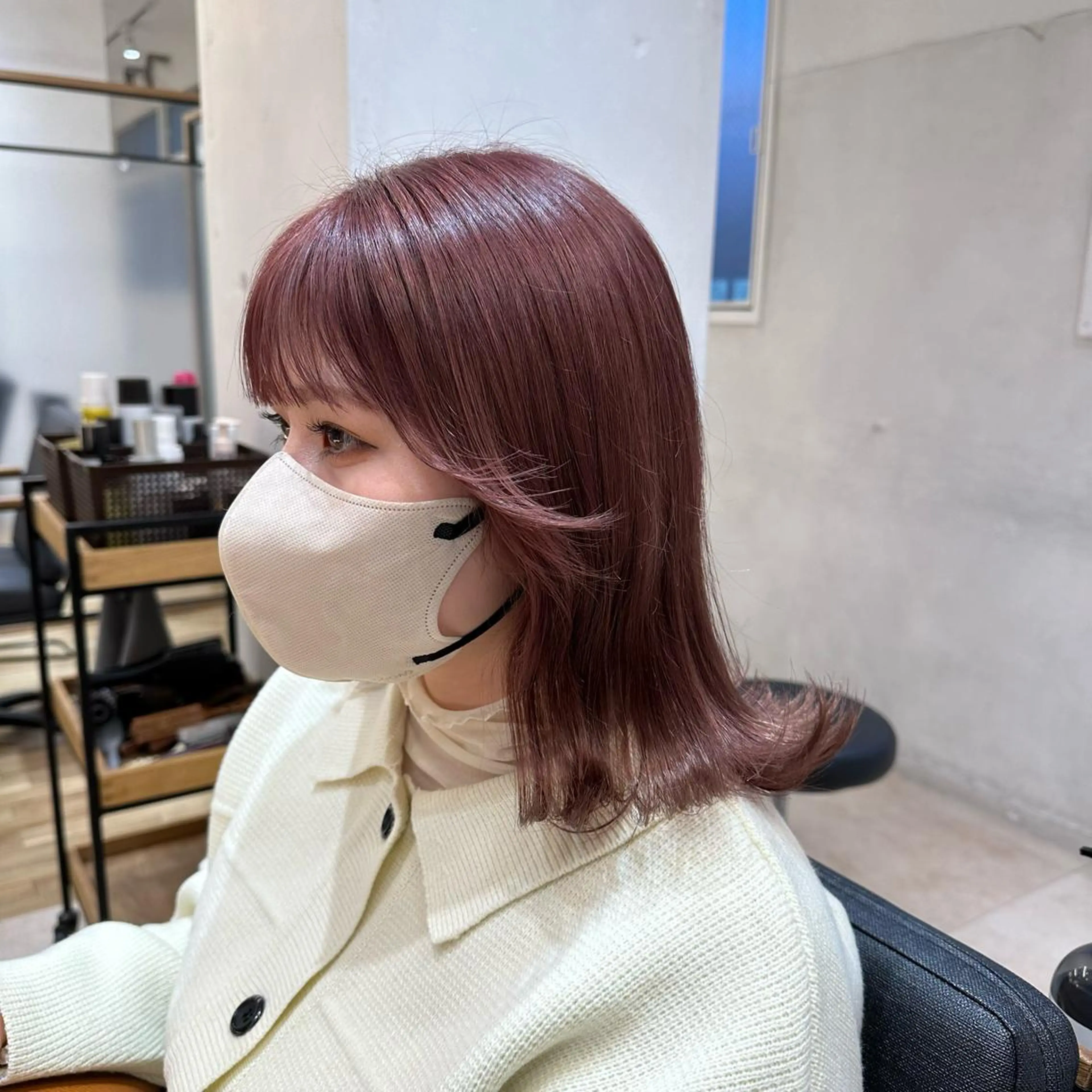 ミディアム カラー ベージュカラー ブリーチ ピンクカラー ピンクベージュ ヘアカラー トリートメント Nao 【EIGHT札幌】のヘアスタイル