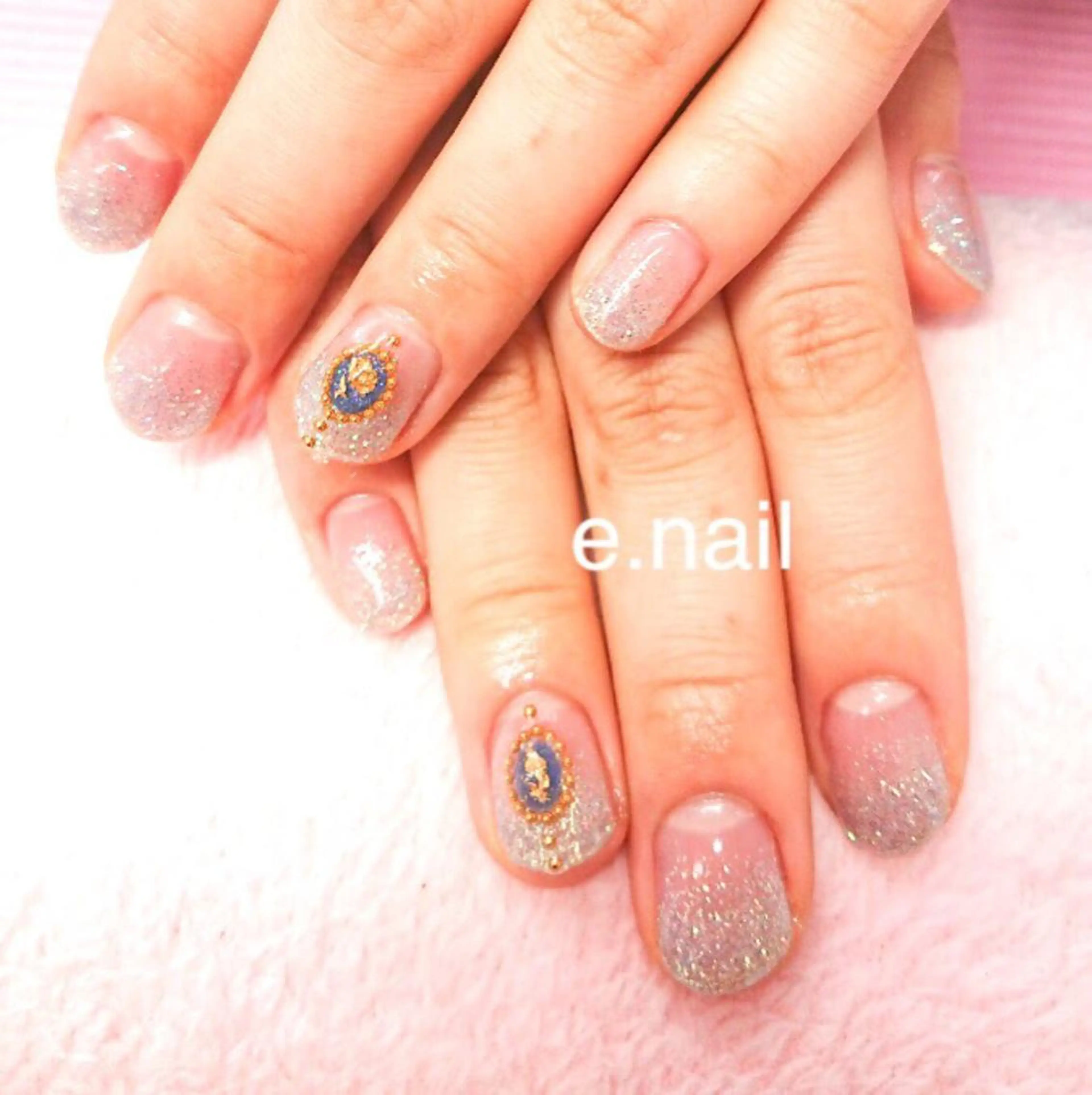 ネイル e.nail所属・和賀井 恵理のネイルデザイン