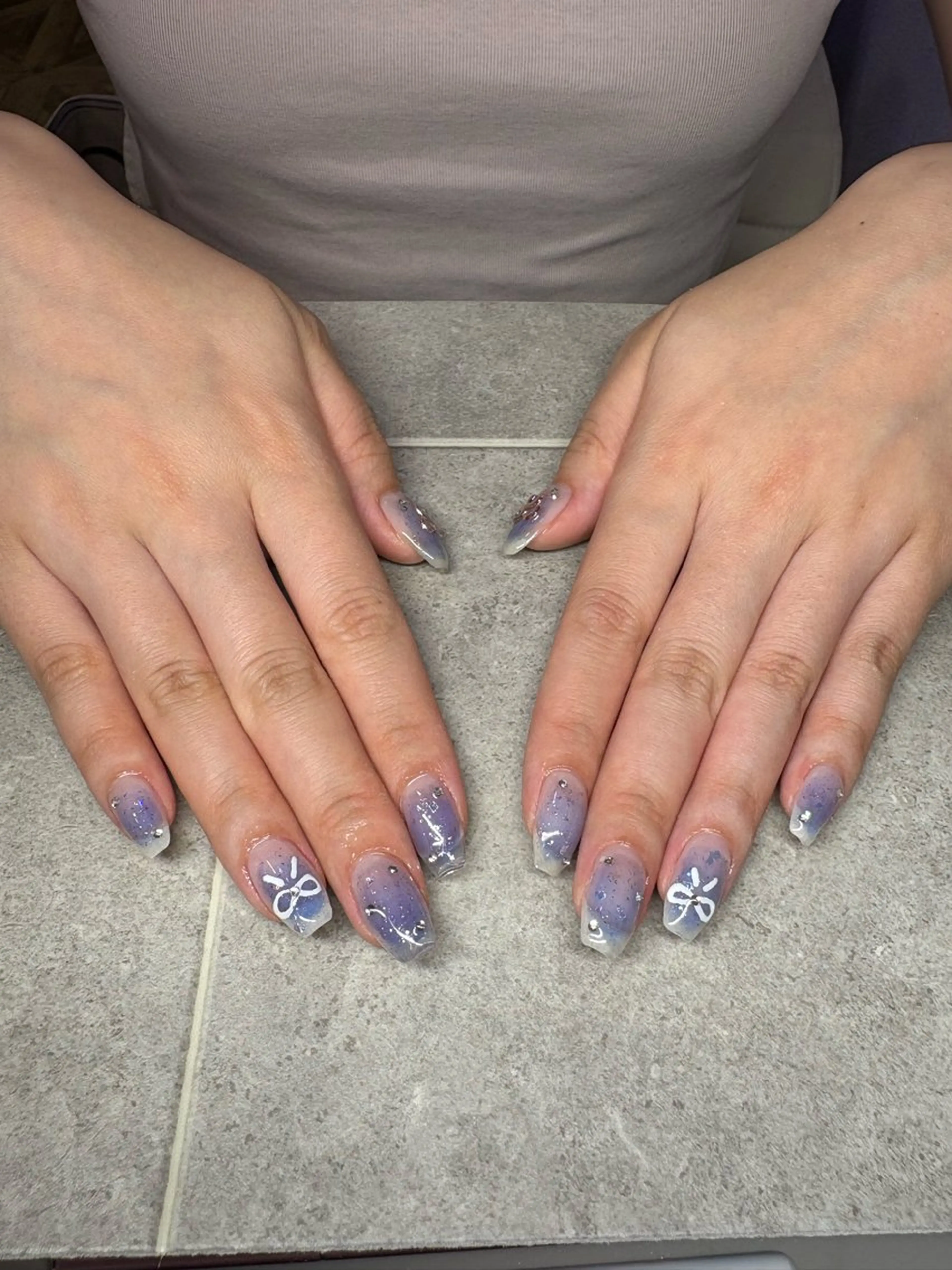 ネイル 三輪 彩美春のネイルデザイン