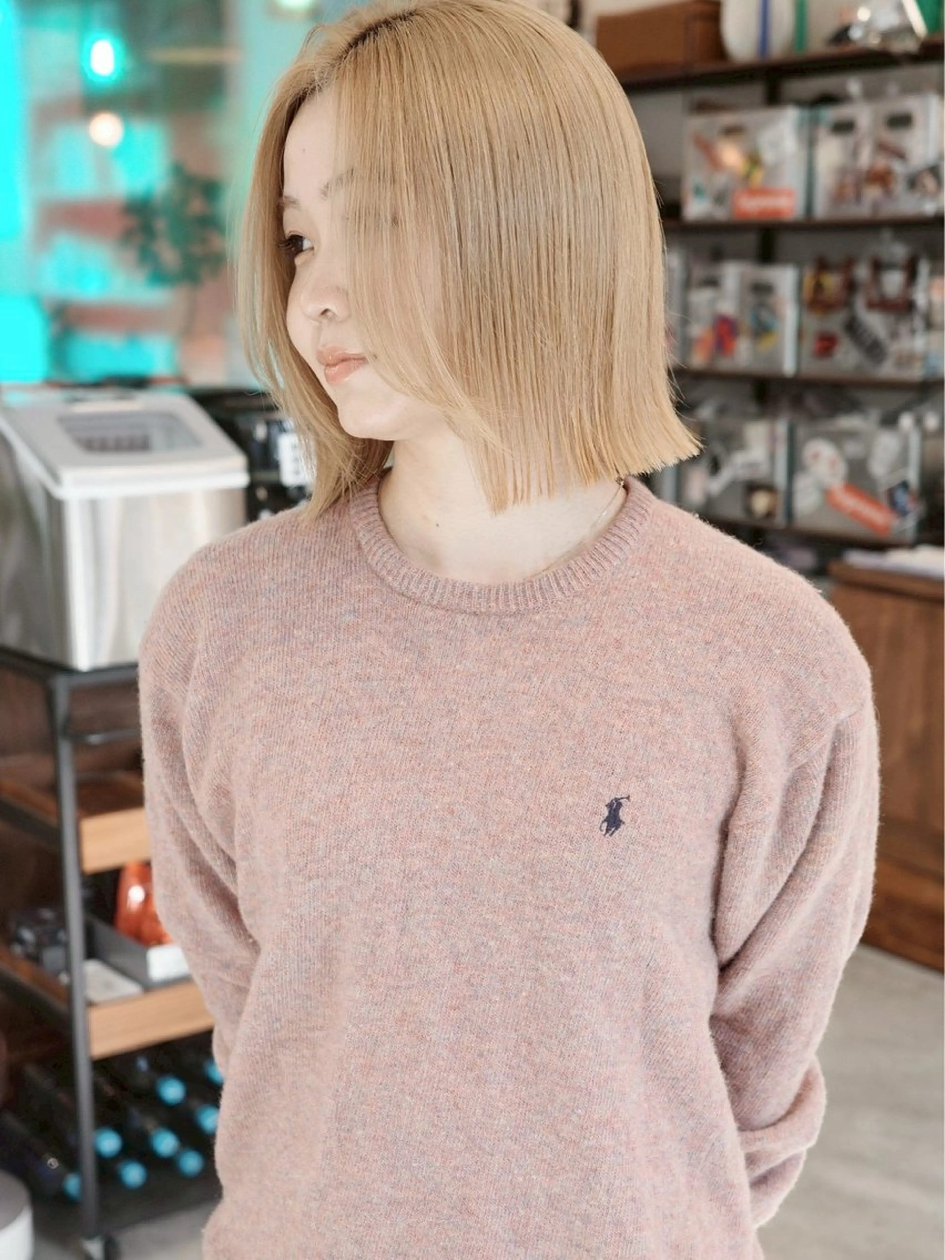 ショート カット (h)wim ウィムのヘアスタイル