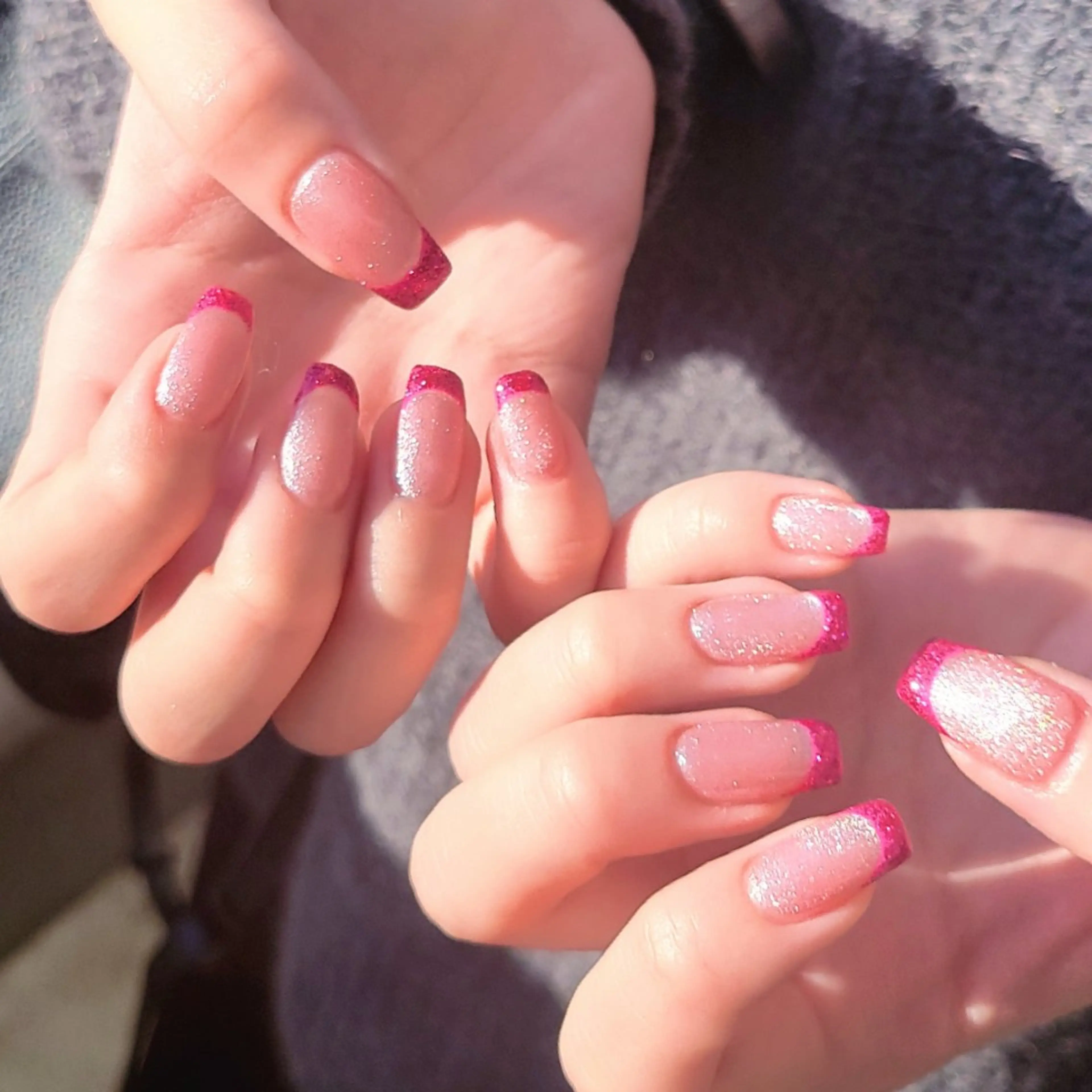 ネイル フラッシュネイル フレンチネイル マグネットネイル ハンドネイル Natsumi 🦊  Nailのネイルデザイン