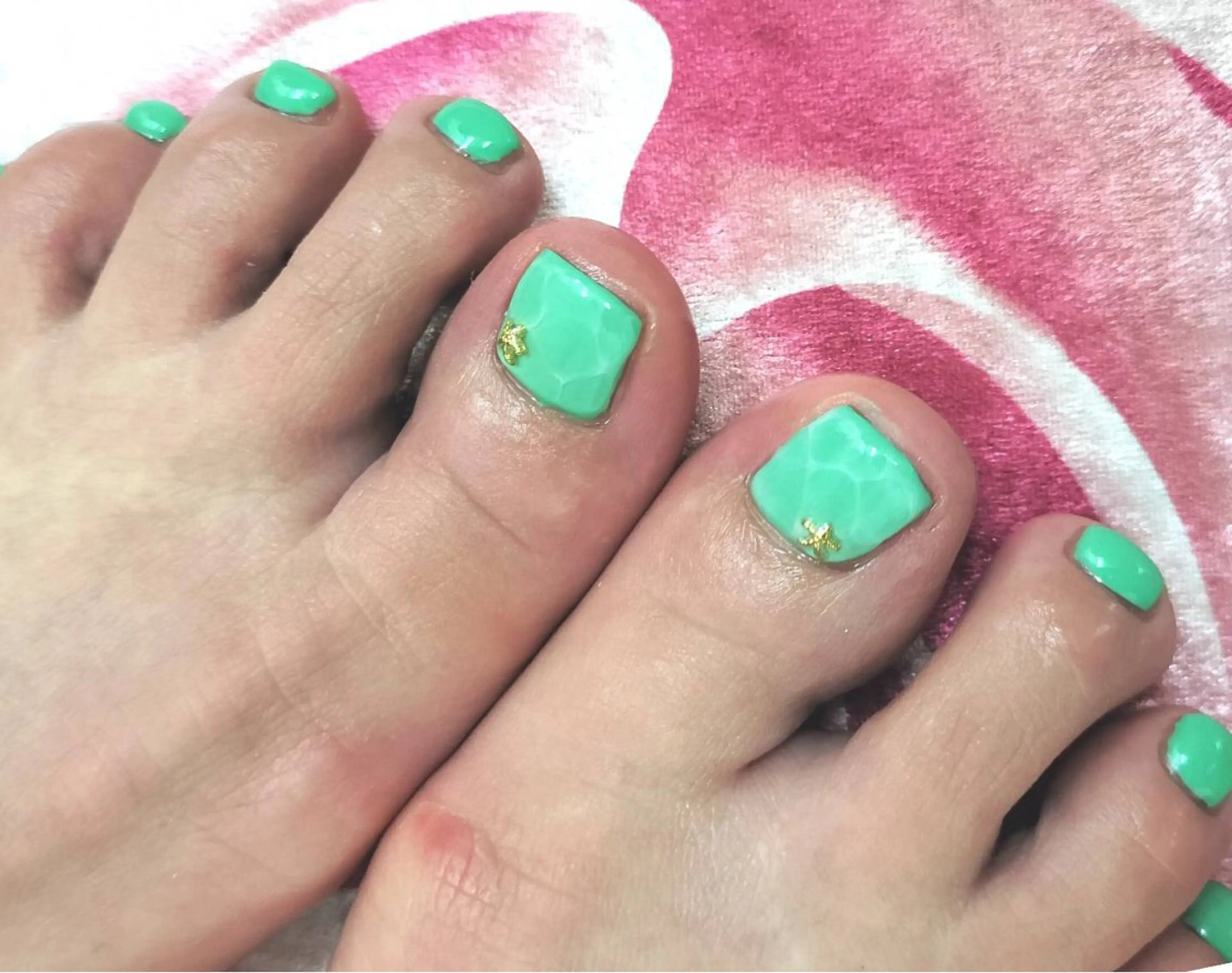 ネイル e.nail所属・和賀井 恵理のネイルデザイン