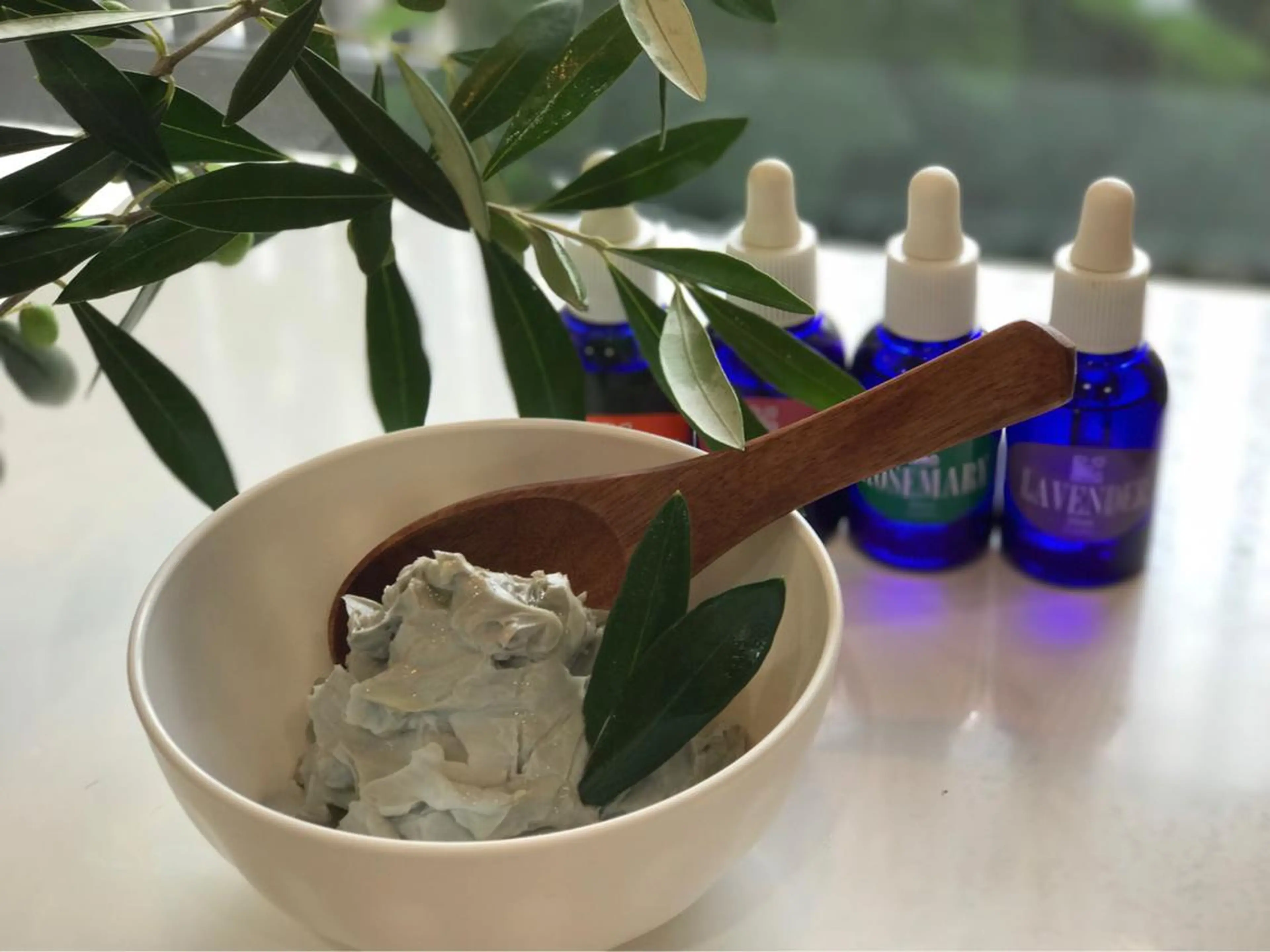 CUT IN SHY 本店のヘアスタイル