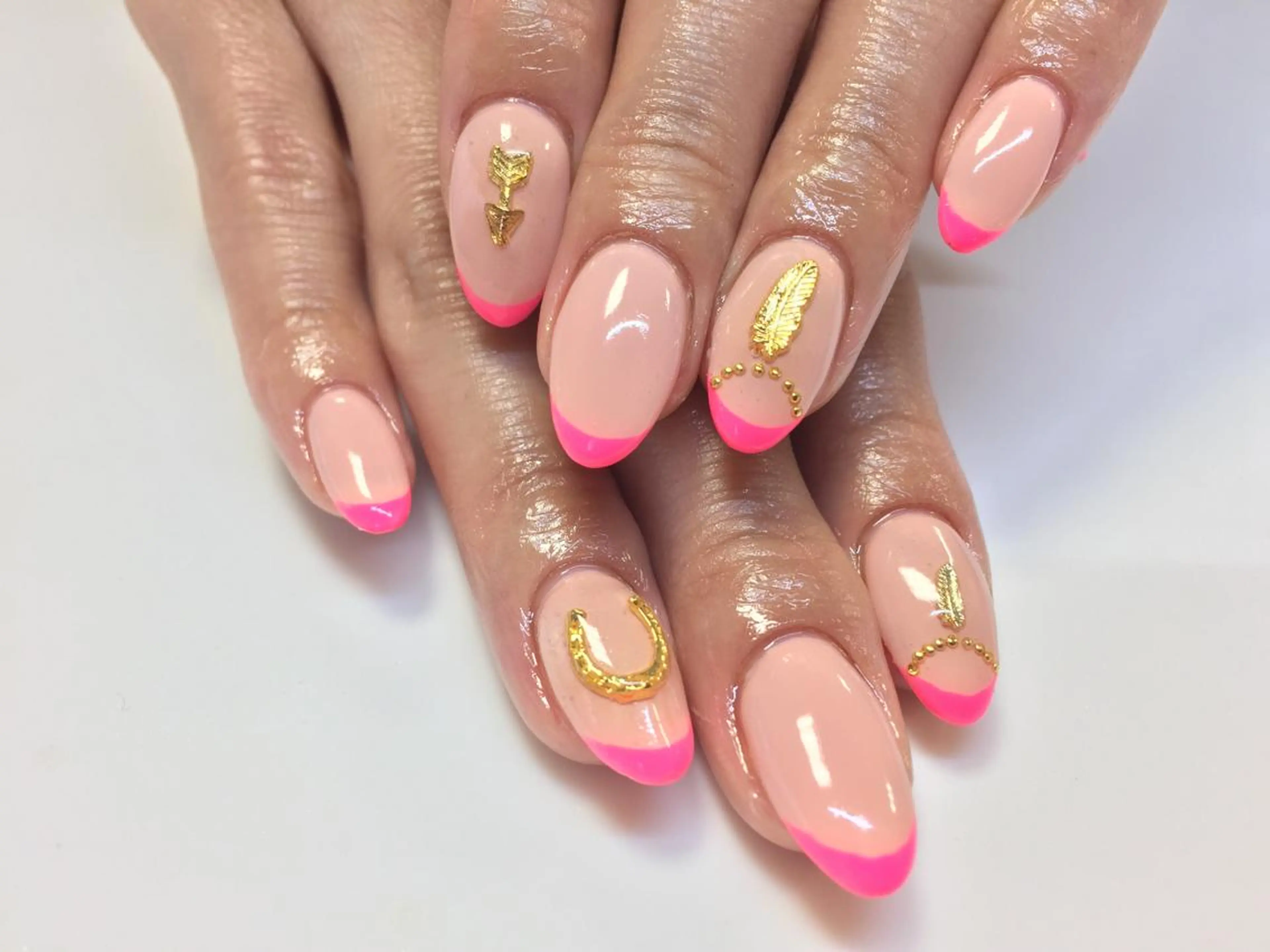 ネイル フレンチネイル 吉村 美咲のネイルデザイン