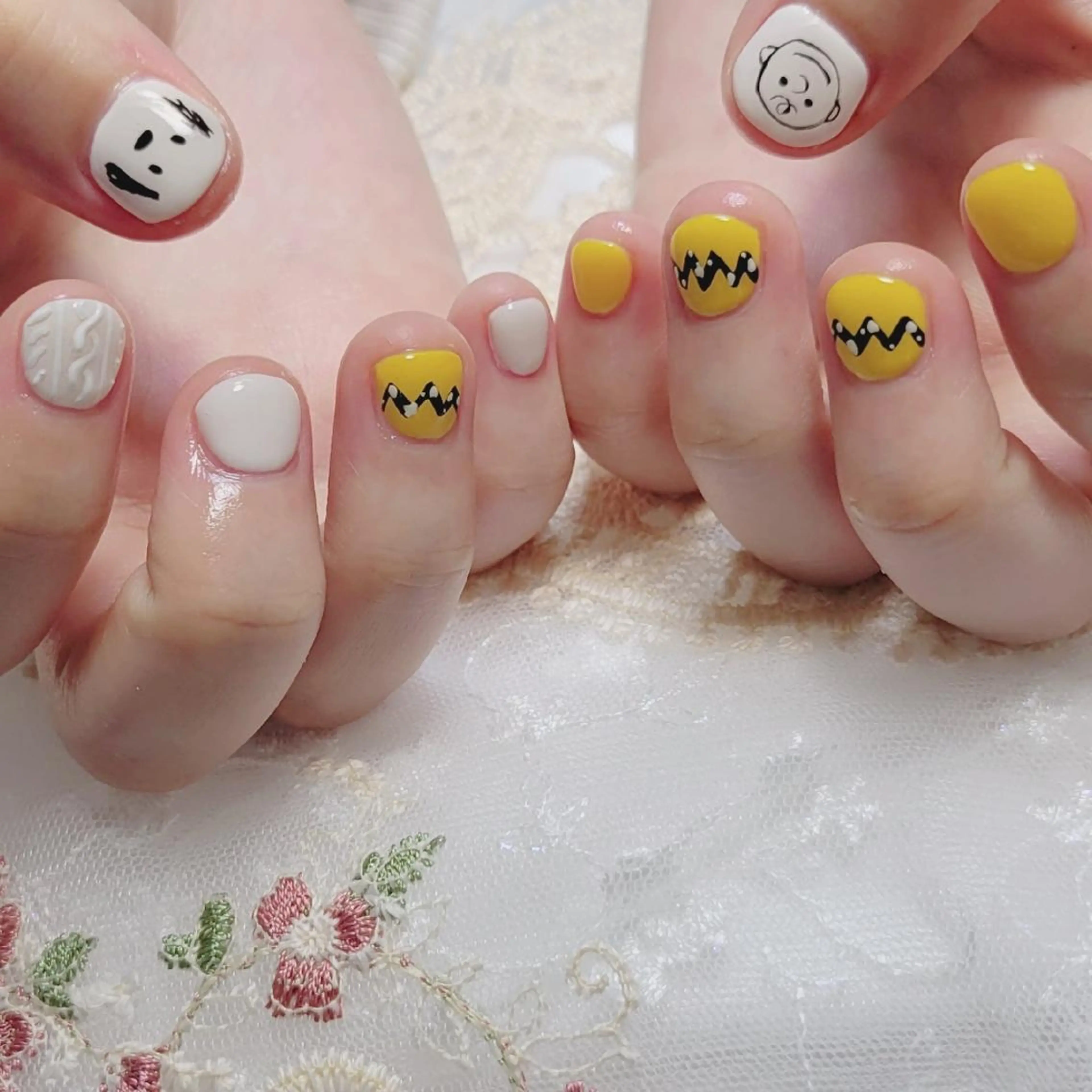 ネイル ハンドネイル ネイルサロンほっこり kanaのネイルデザイン