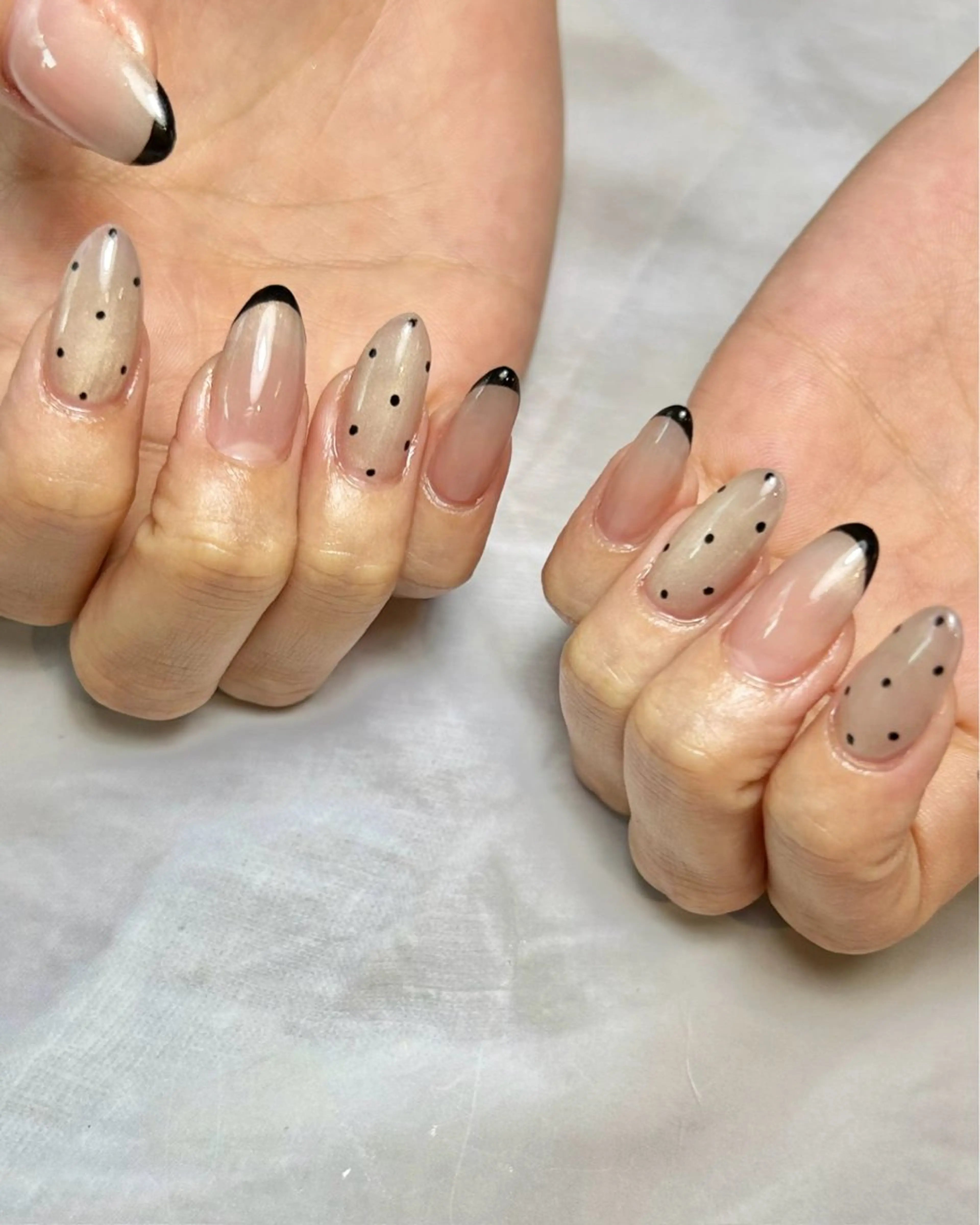 ネイル ドット 持ち込み ハンドネイル Reflection marikoのネイルデザイン