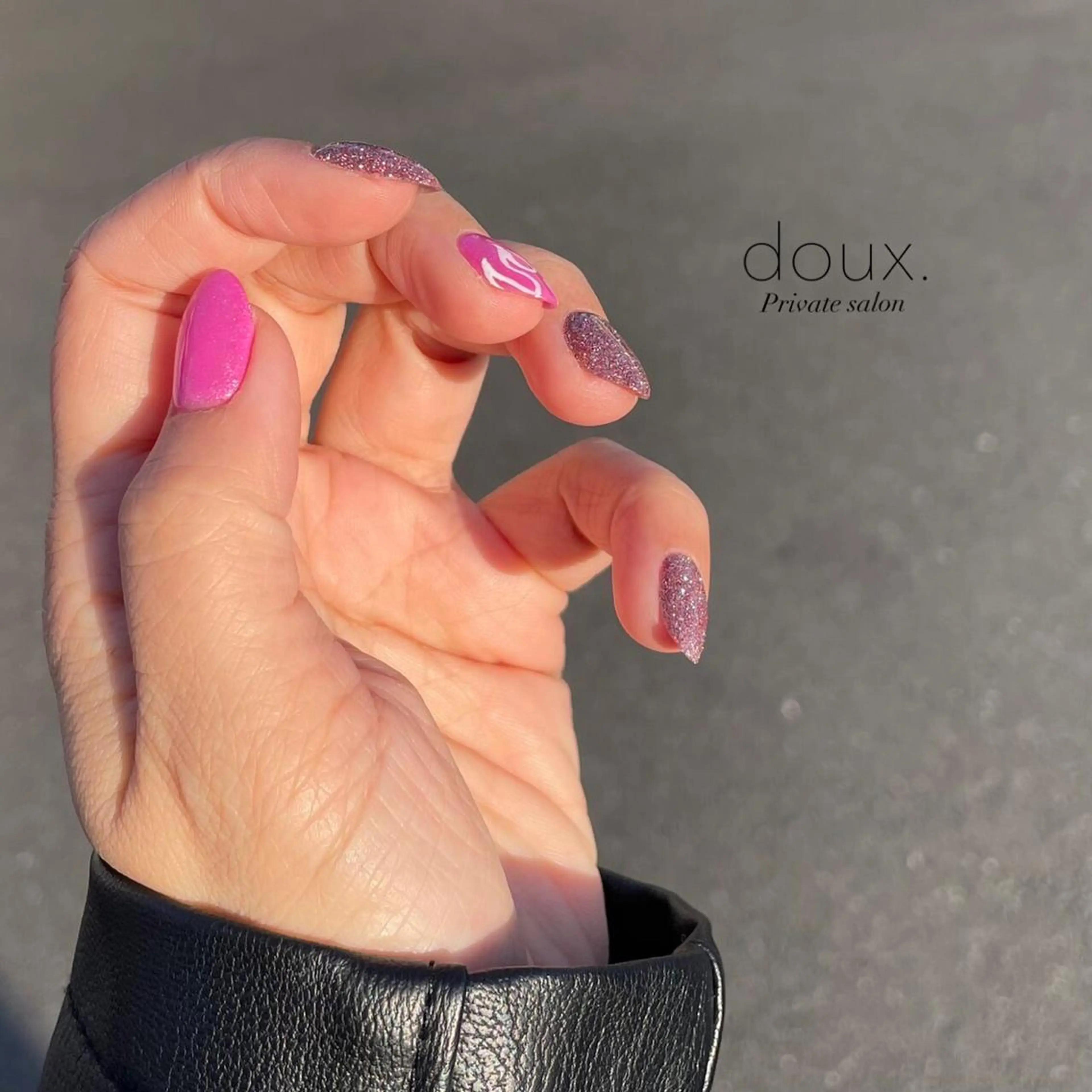 ネイル フラッシュネイル ピンク doux. nailのネイルデザイン