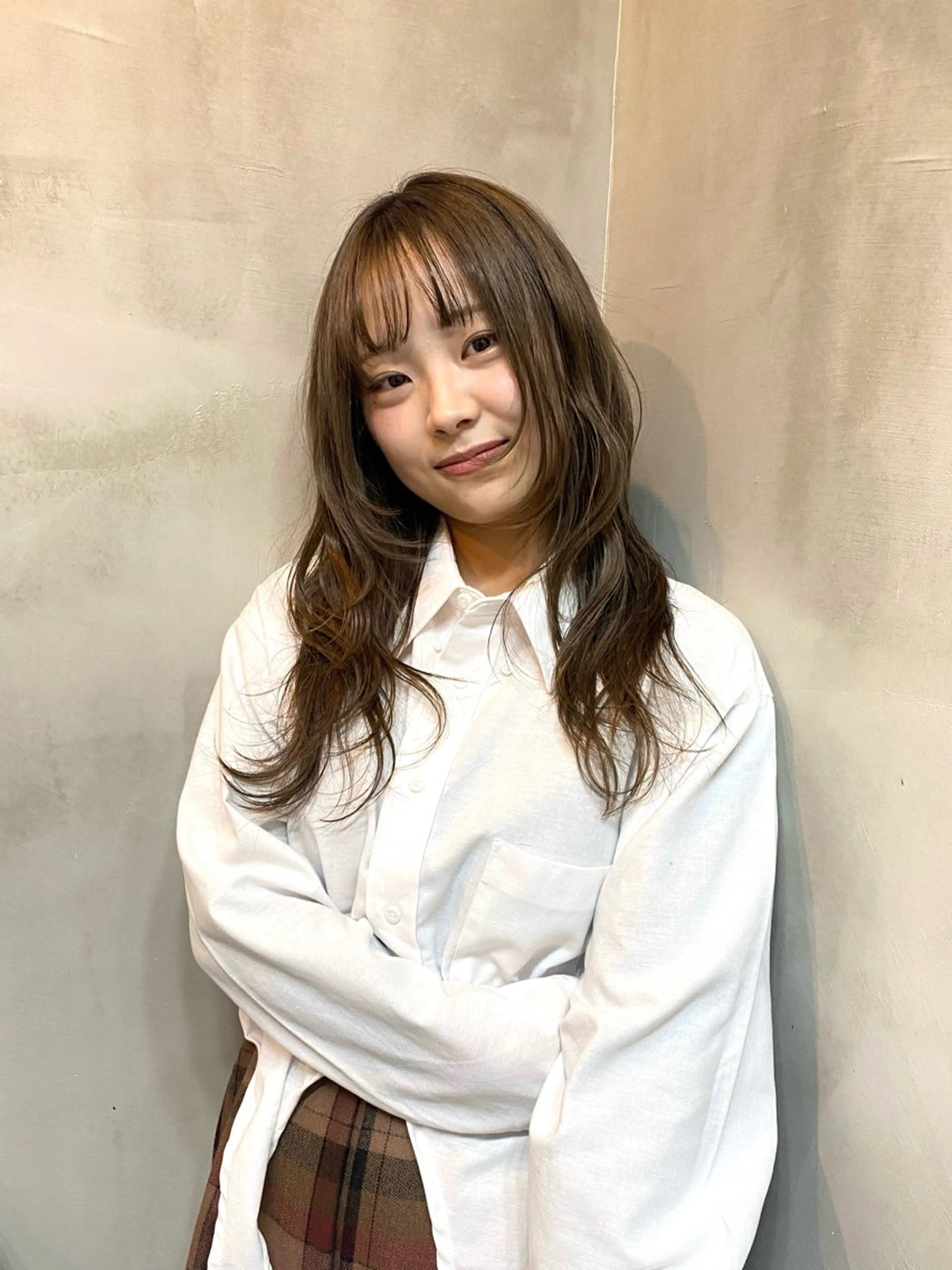 ロング カラー カット ヘアカラー トリートメント 肌馴染みくすみカラー 花房 佑夏のヘアスタイル