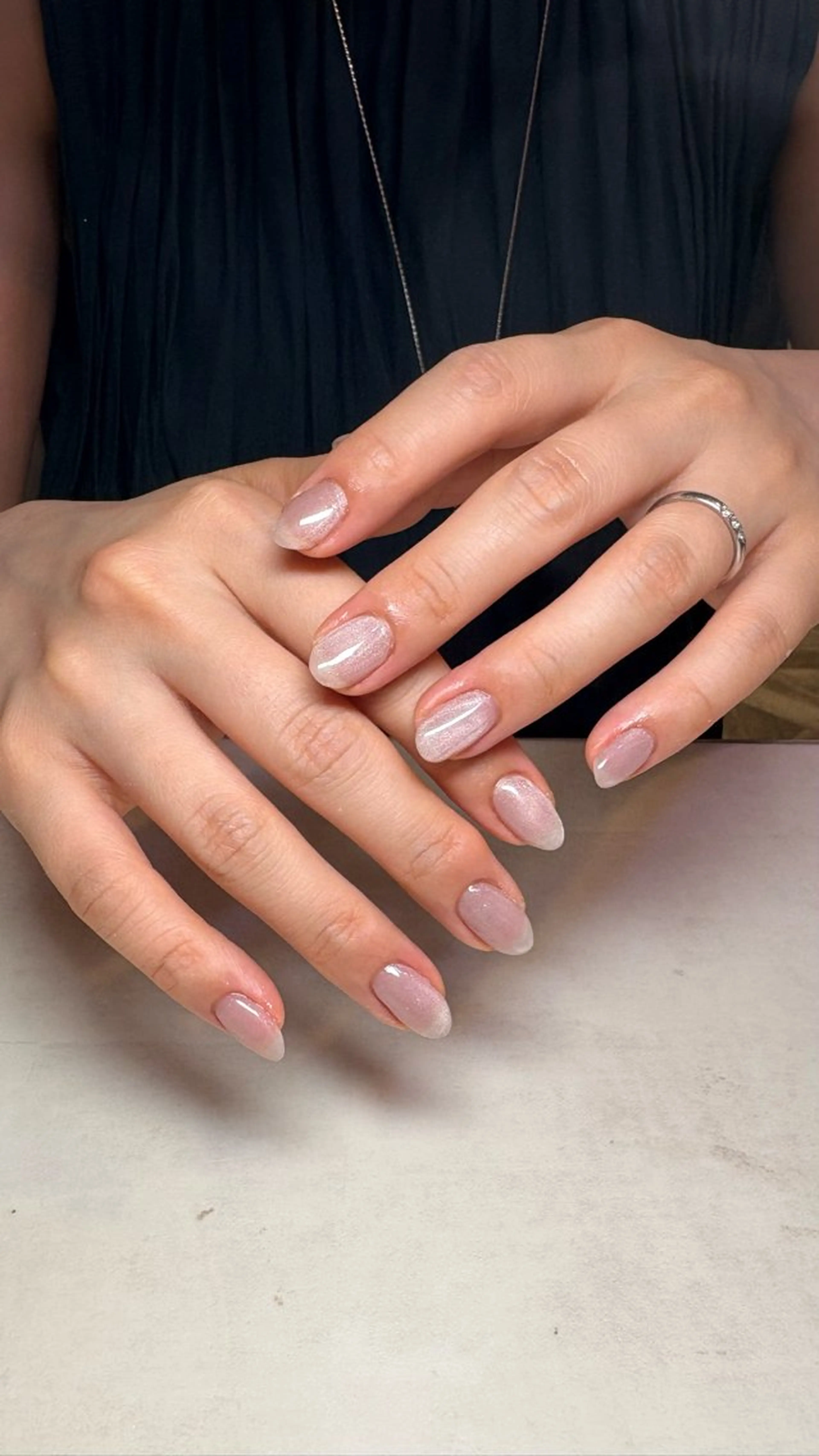 ネイル 三輪 彩美春のネイルデザイン