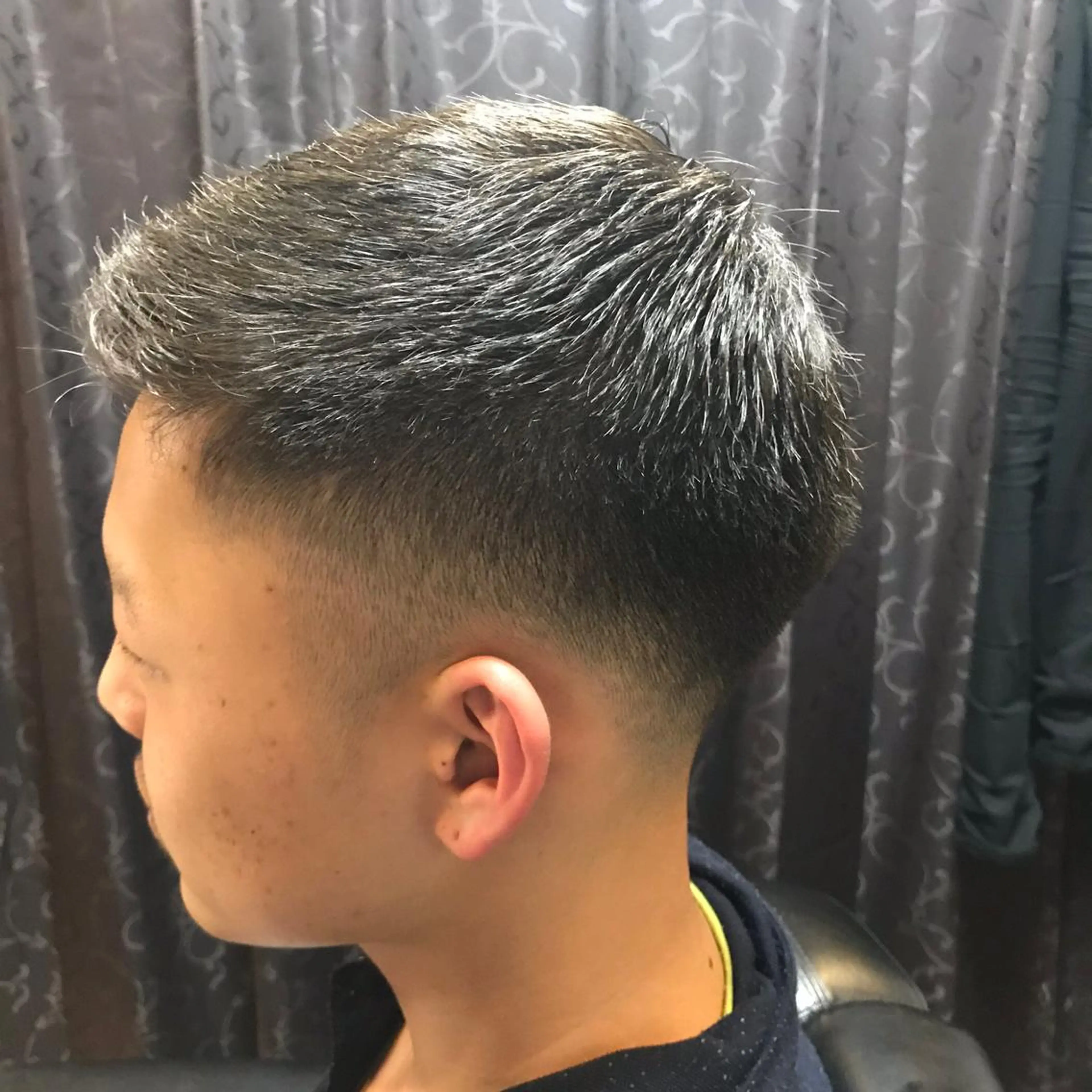 ショート 花山 薫のヘアスタイル