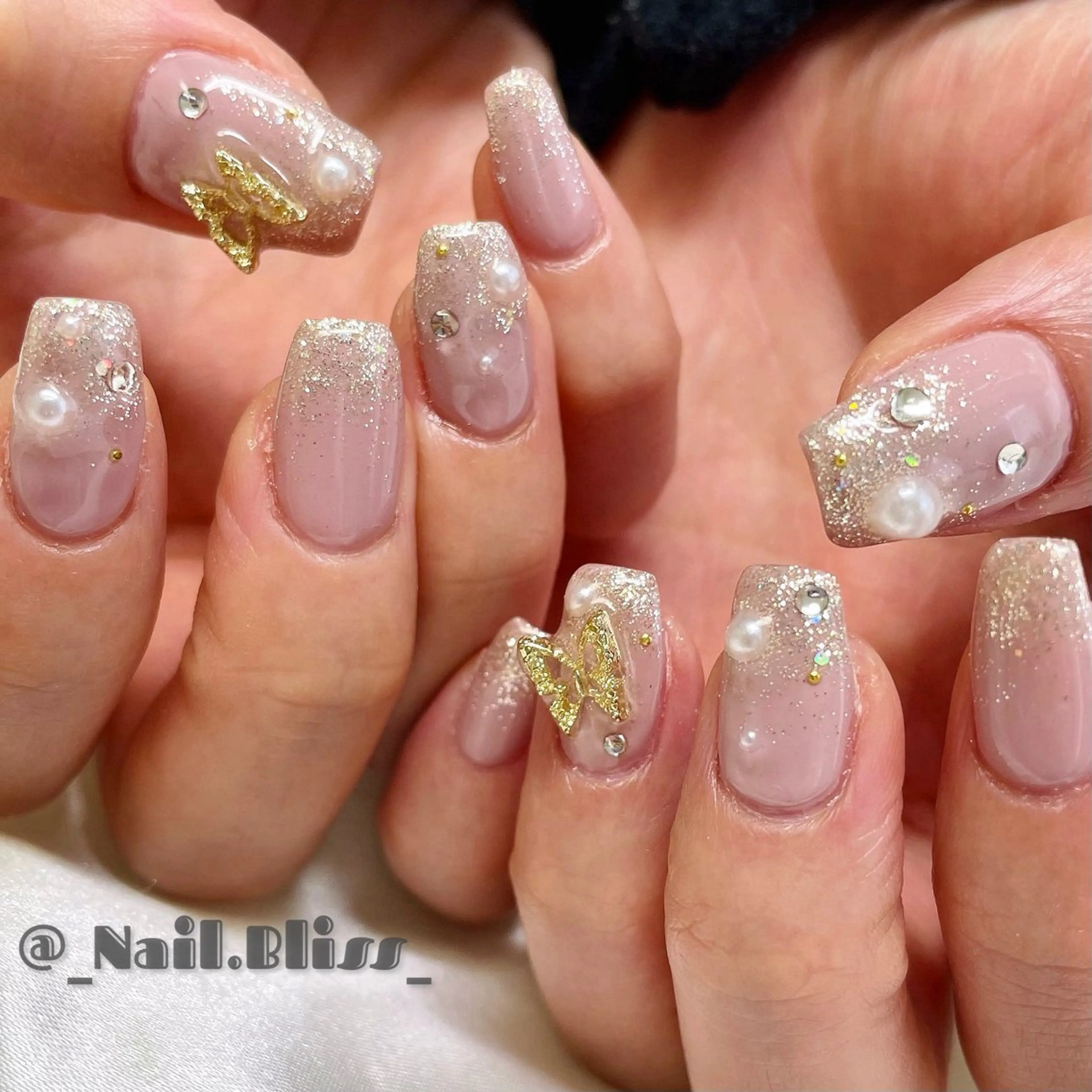 ネイル グラデーション ラメ(グリッター) ラメグラデーション ハンドネイル NAIL BLISSのネイルデザイン