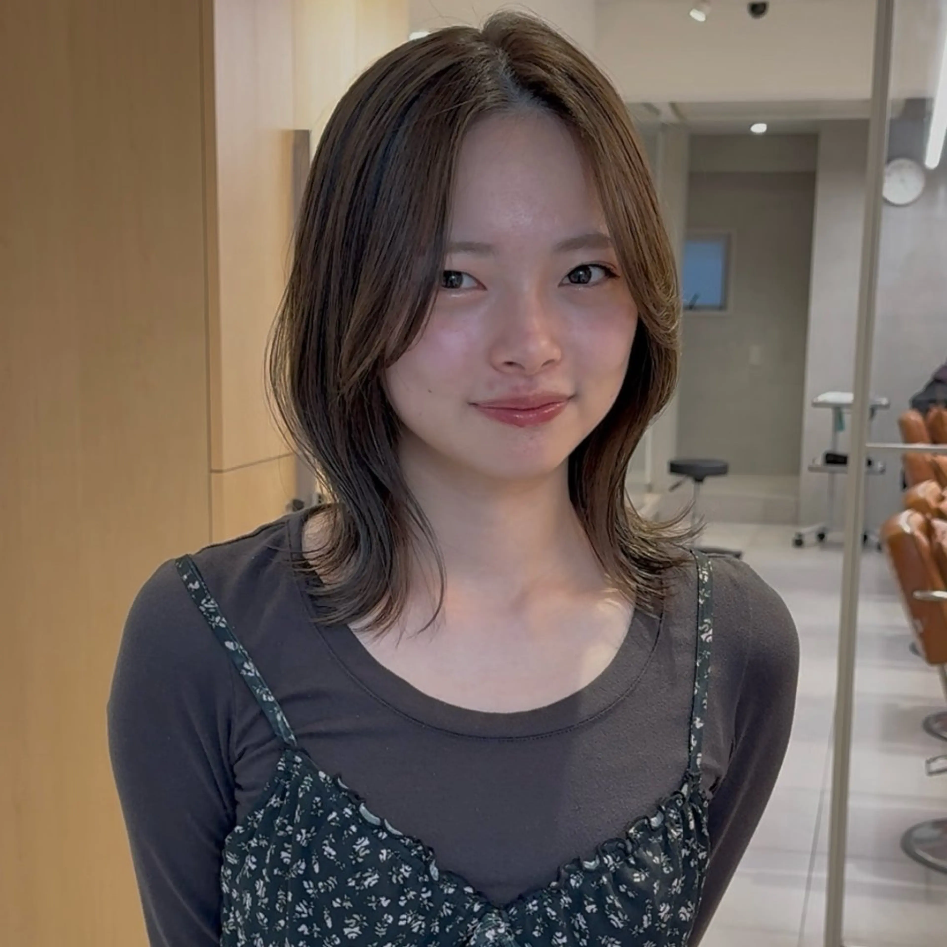 ミディアム カラー noa/ 渋谷のヘアスタイル