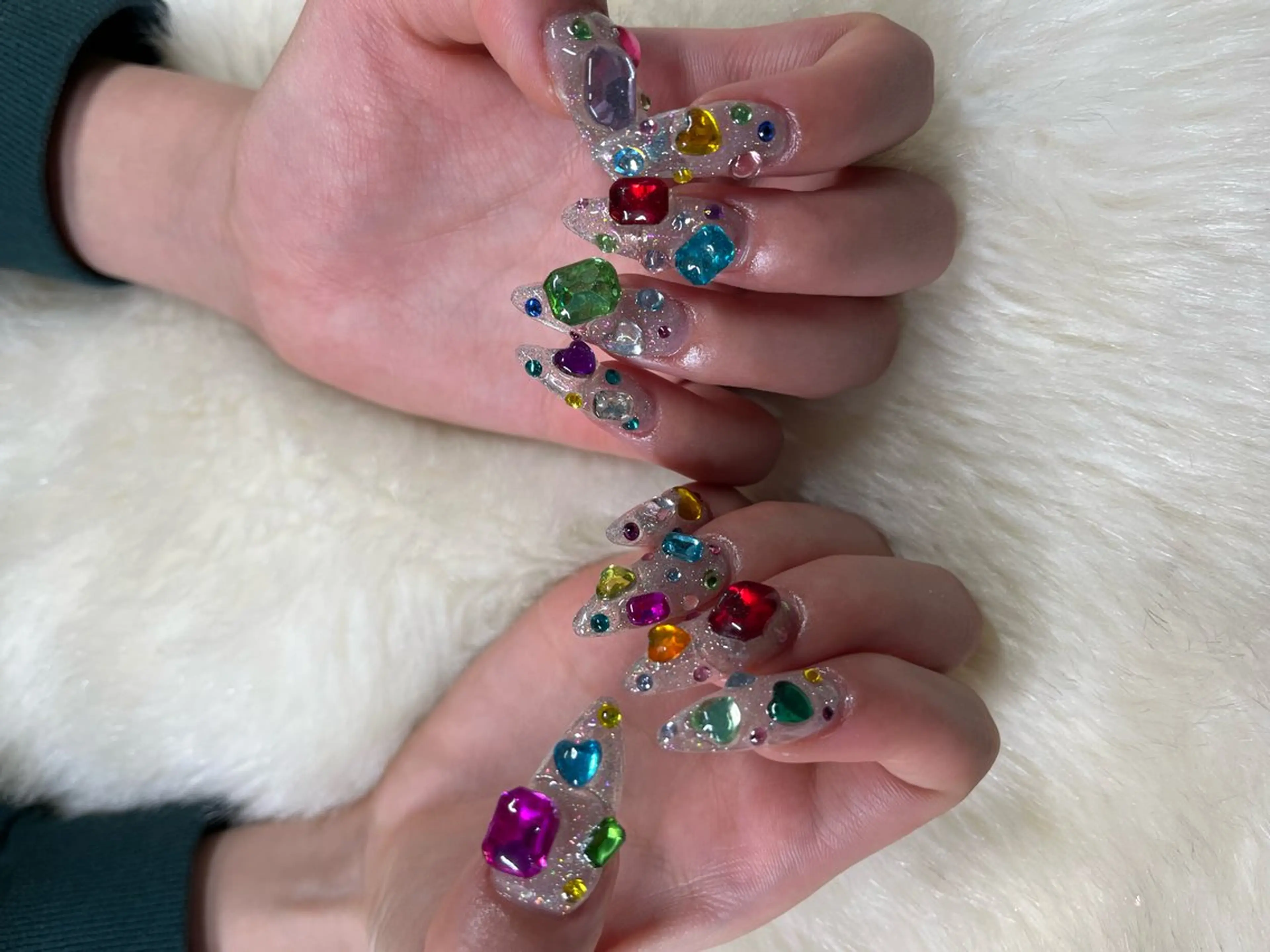 ネイル ハンドネイル AIRI .のネイルデザイン