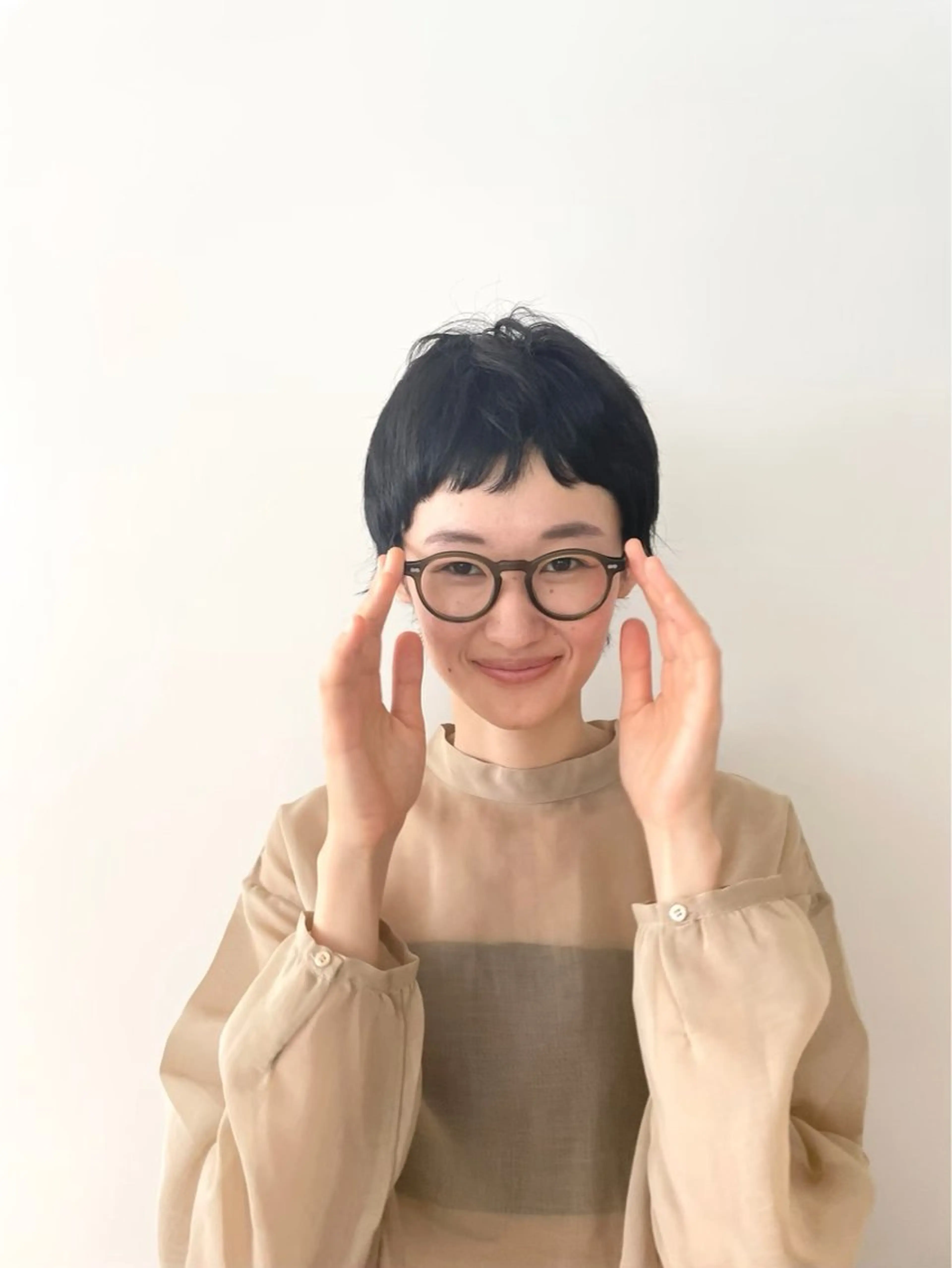 ショート 坂田 愛彩萌のヘアスタイル