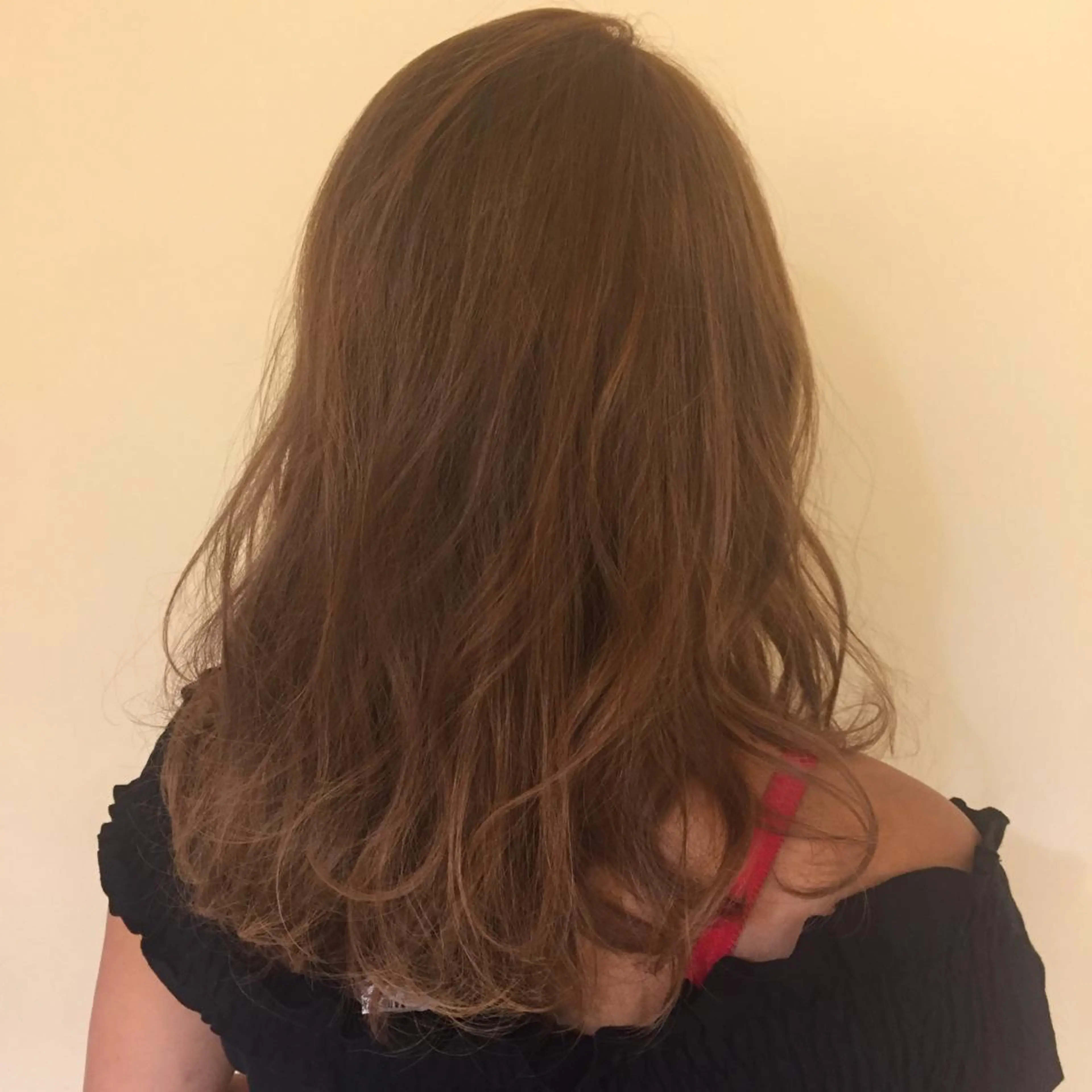 ミディアム カラー ブリーチ 透明感カラー 加藤 綾華のヘアスタイル