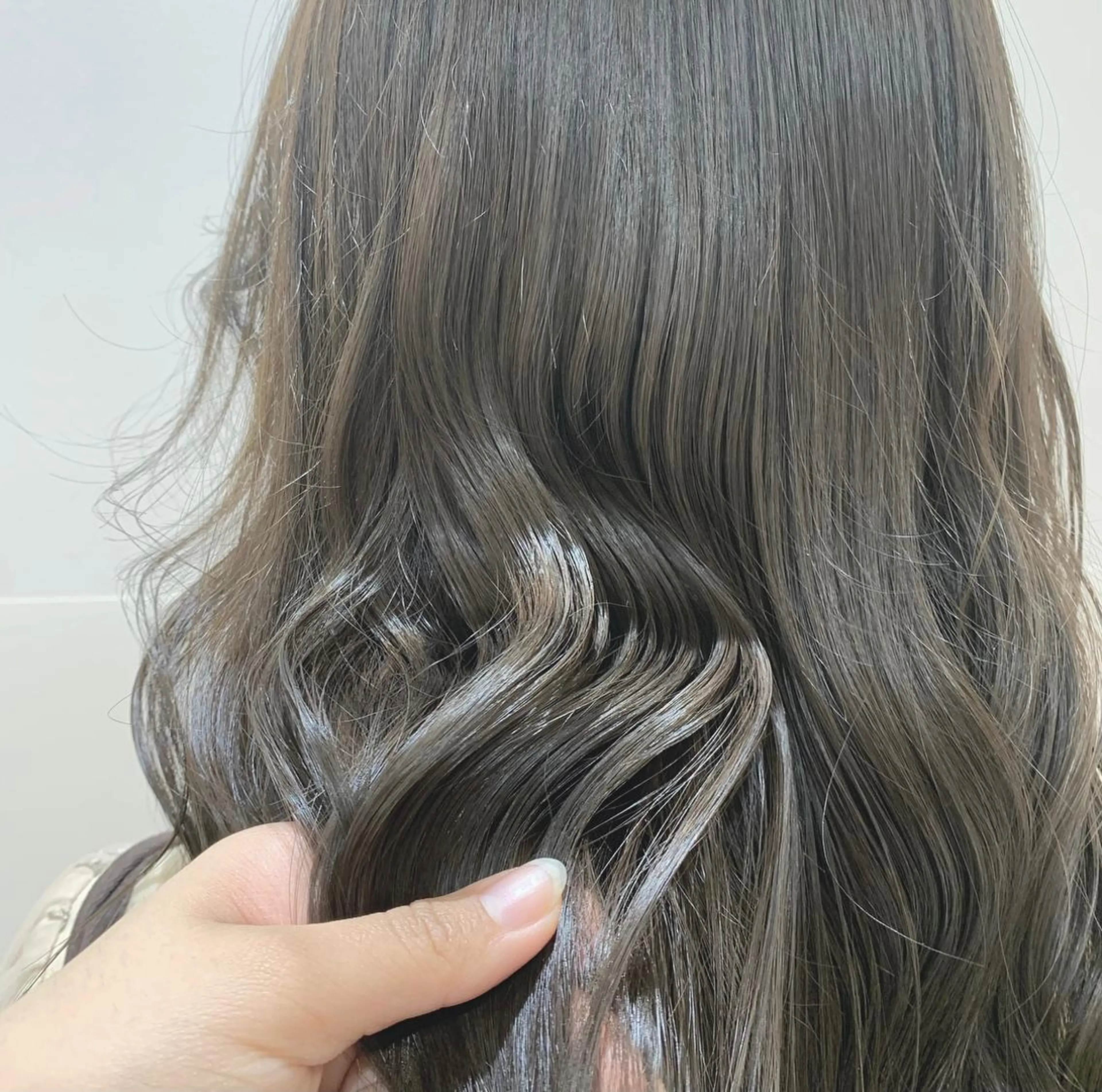 カラー 透明感カラー イルミナカラー 韓国ヘア 🎀中川綾乃🎀のヘアスタイル