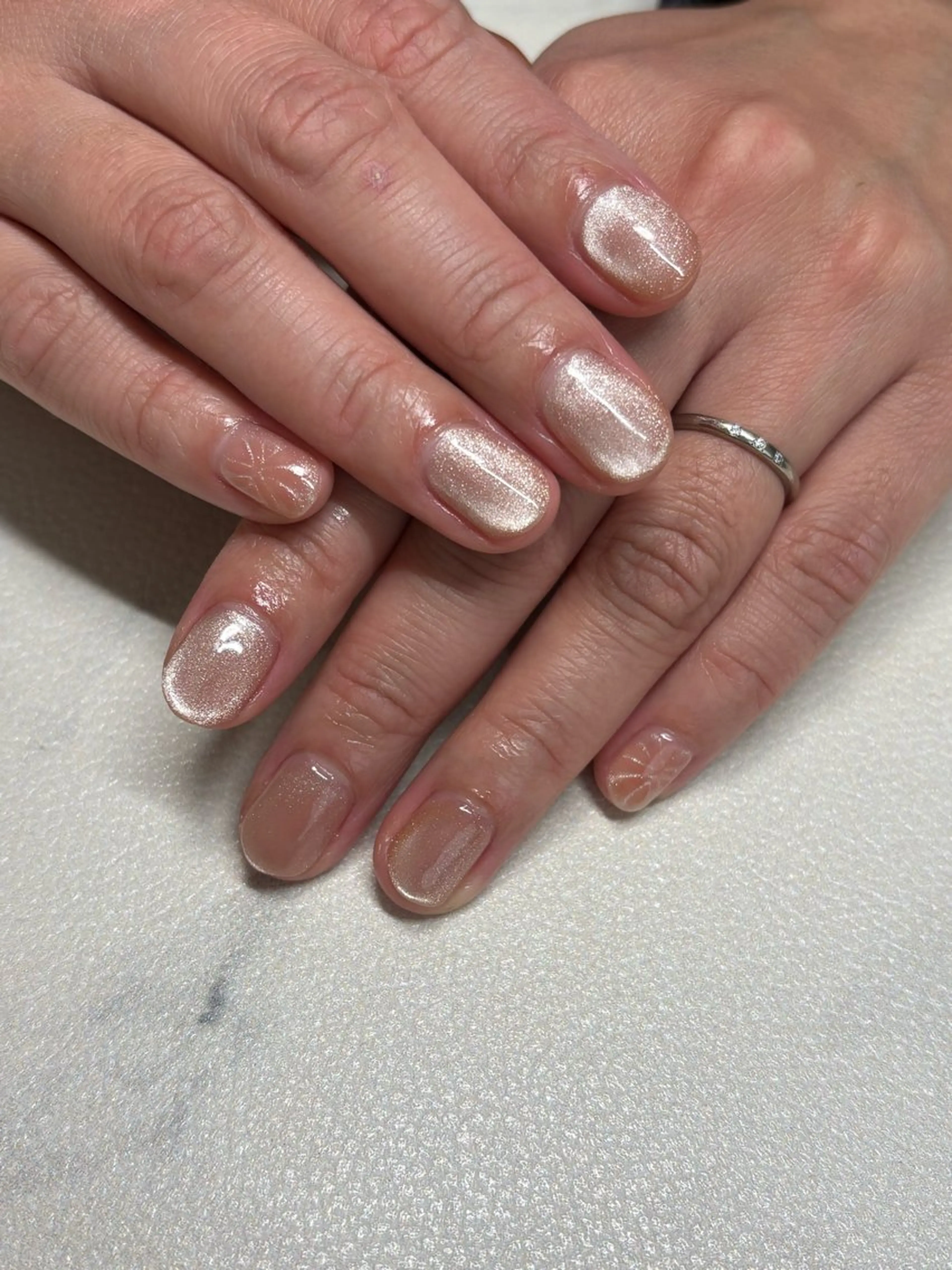 ネイル マグネットネイル マグネットワンカラー ワンカラーネイル ハンドネイル ほそかわ さき-SOLAのネイルデザイン