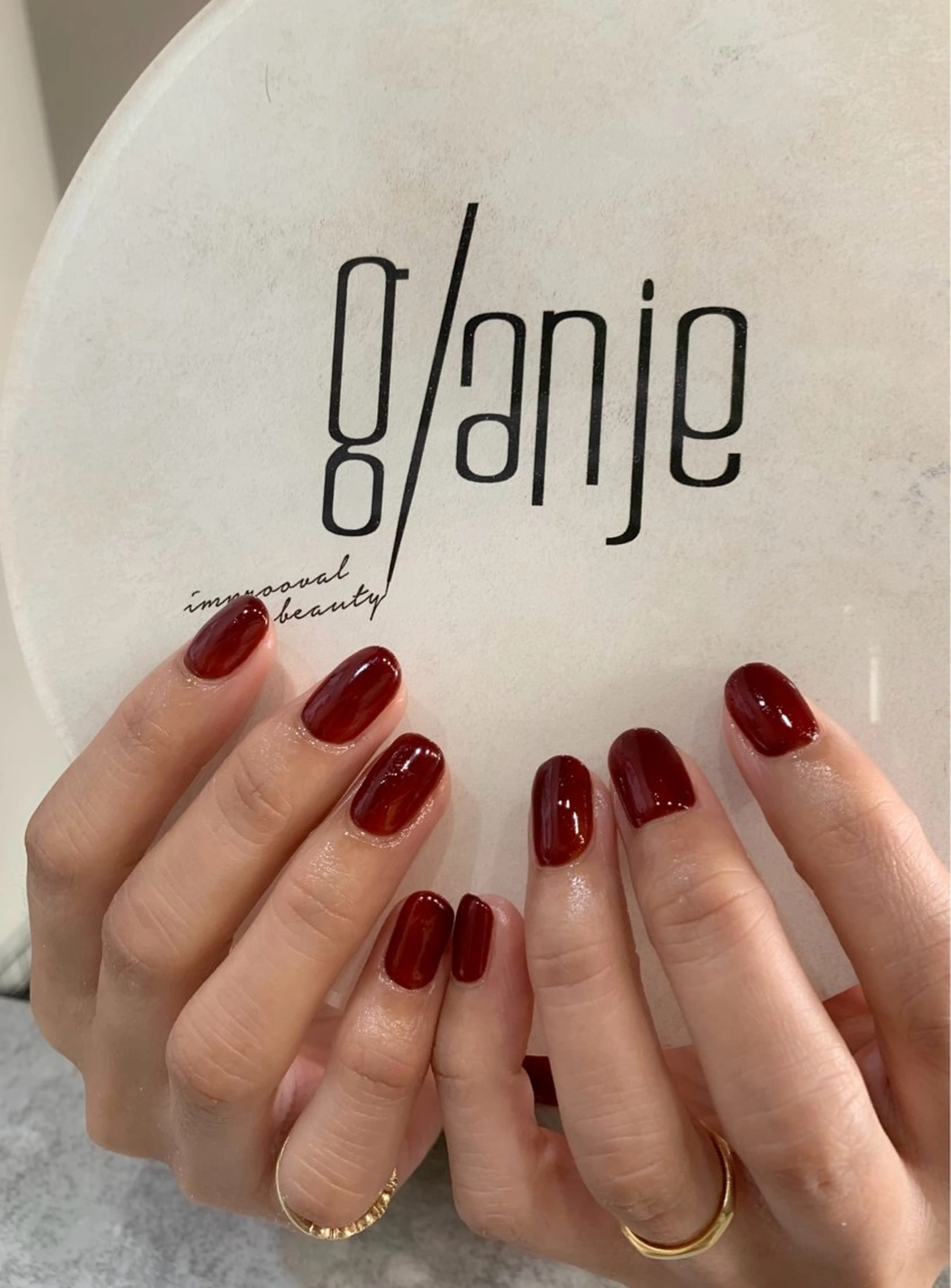 ネイル ハンドネイル glaNje shioriのネイルデザイン