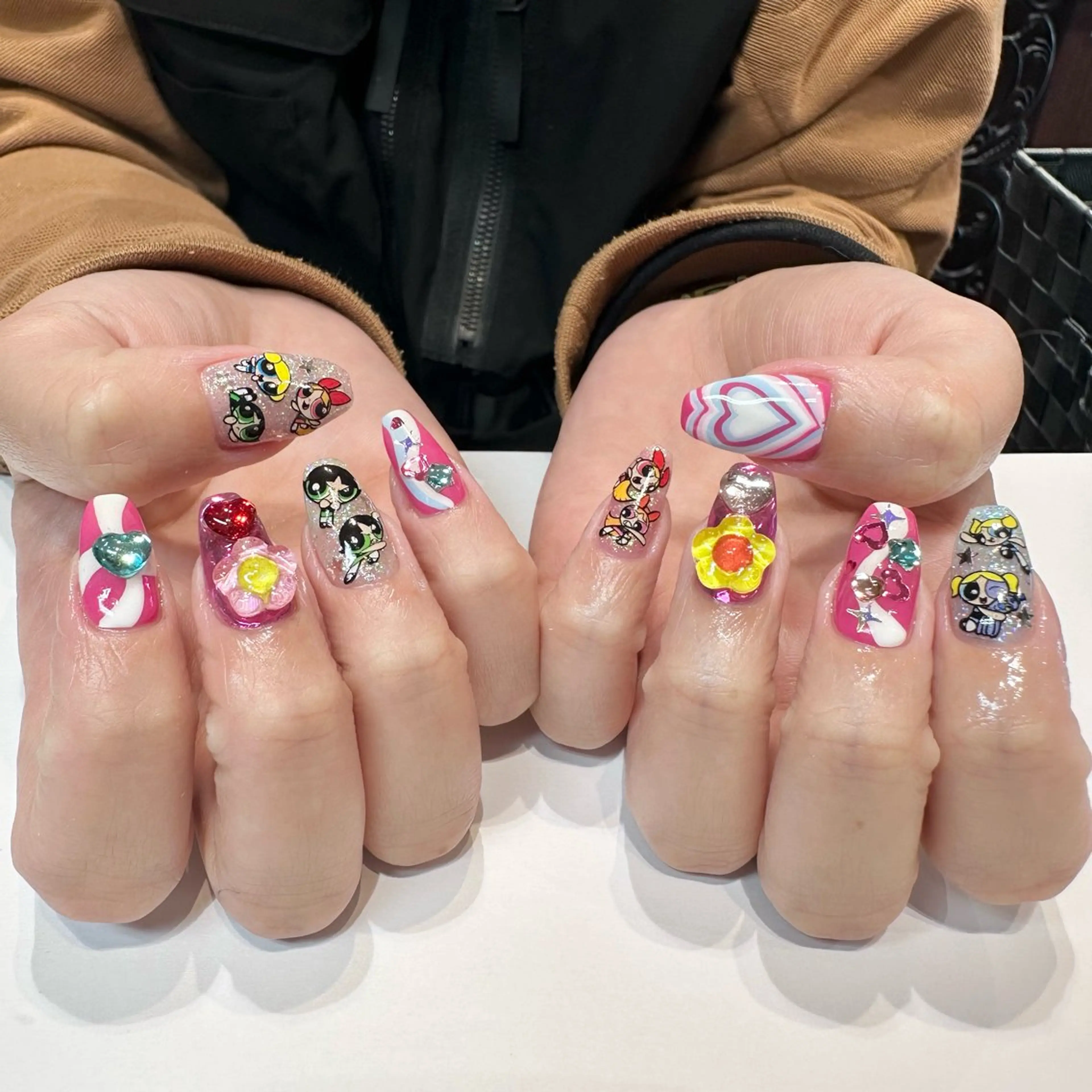 ネイル 持ち込み ハンドネイル 片野 菜々のネイルデザイン