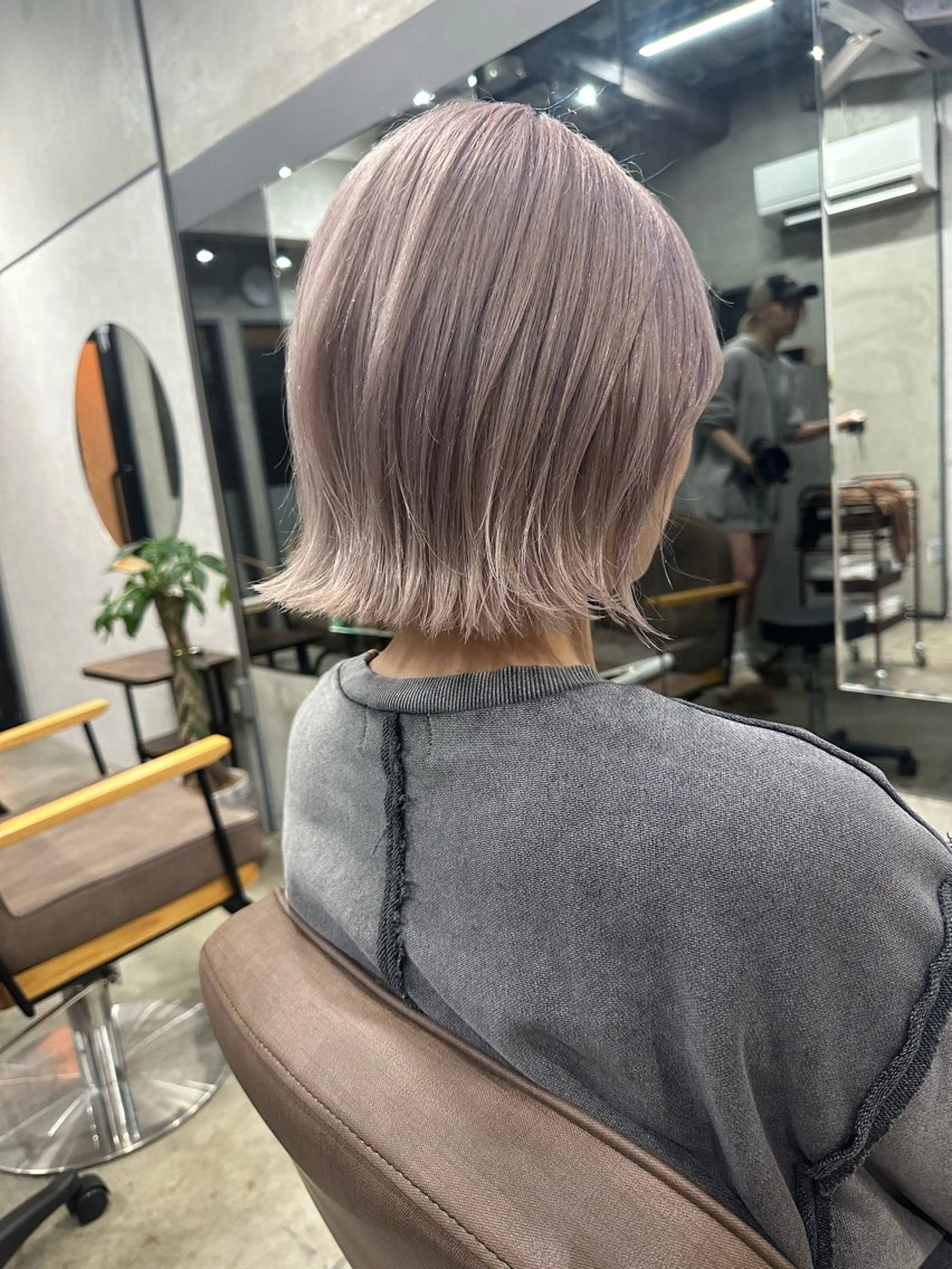 ミディアム カラー ラベンダーカラー ピンクカラー ピンクラベンダー AiM エイム　韓国レイヤーのヘアスタイル