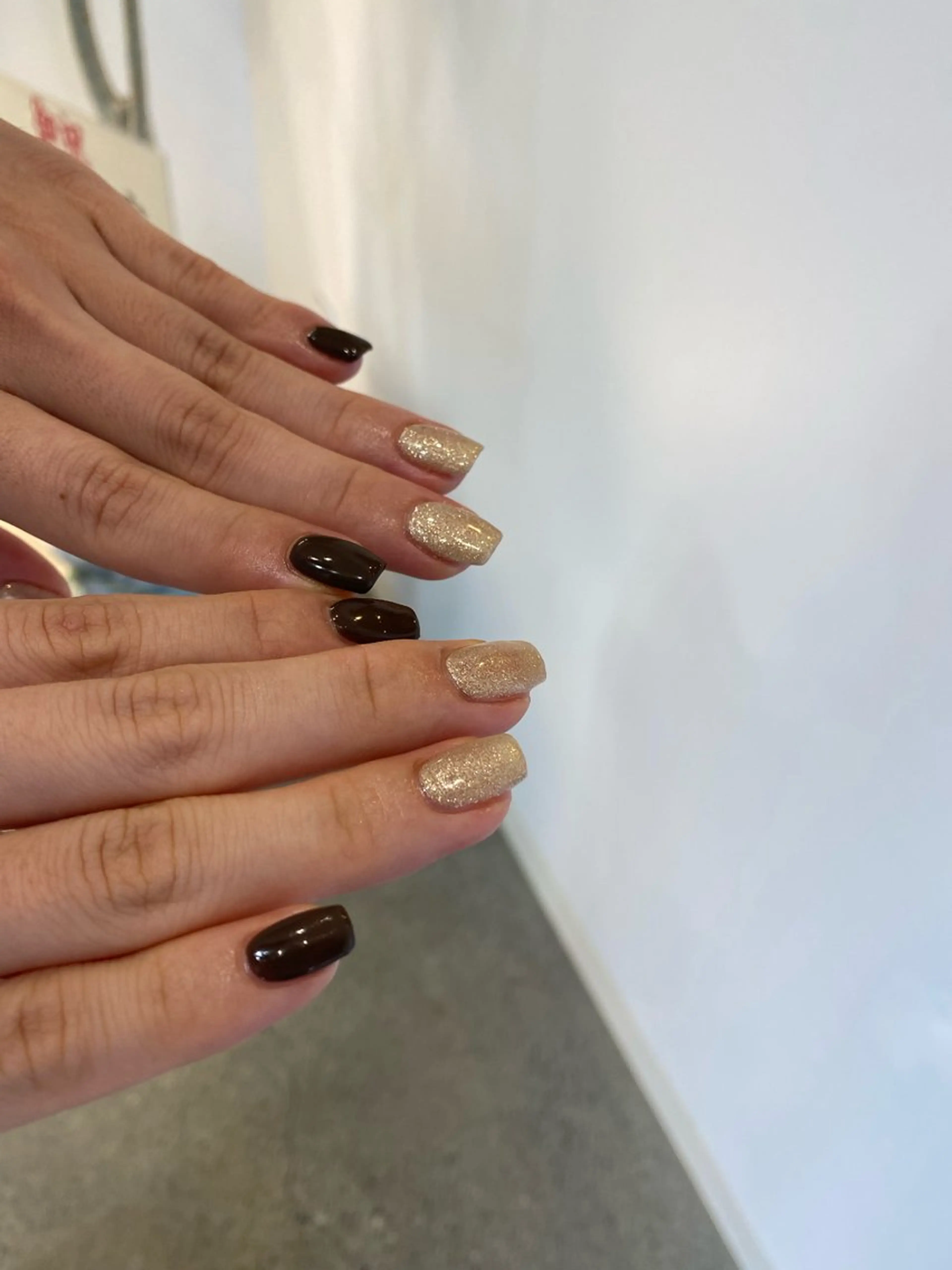 ネイル whitepaper 🔷IZUMIのネイルデザイン