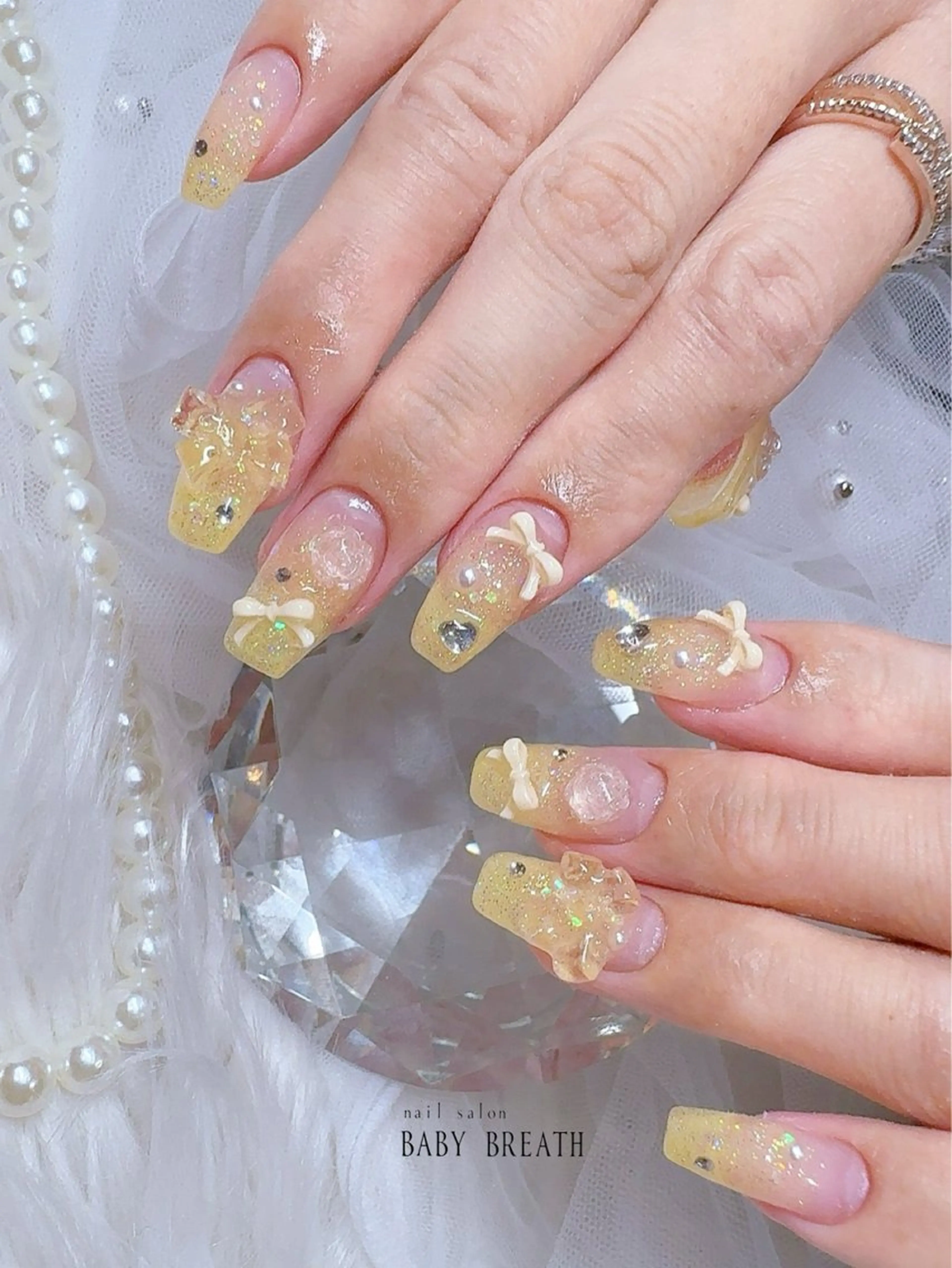 ネイル アートネイル フラッシュネイル フットネイル グラデーション ラメ(グリッター) ハンドネイル BABY  BREATH所属・y natsumiのネイルデザイン