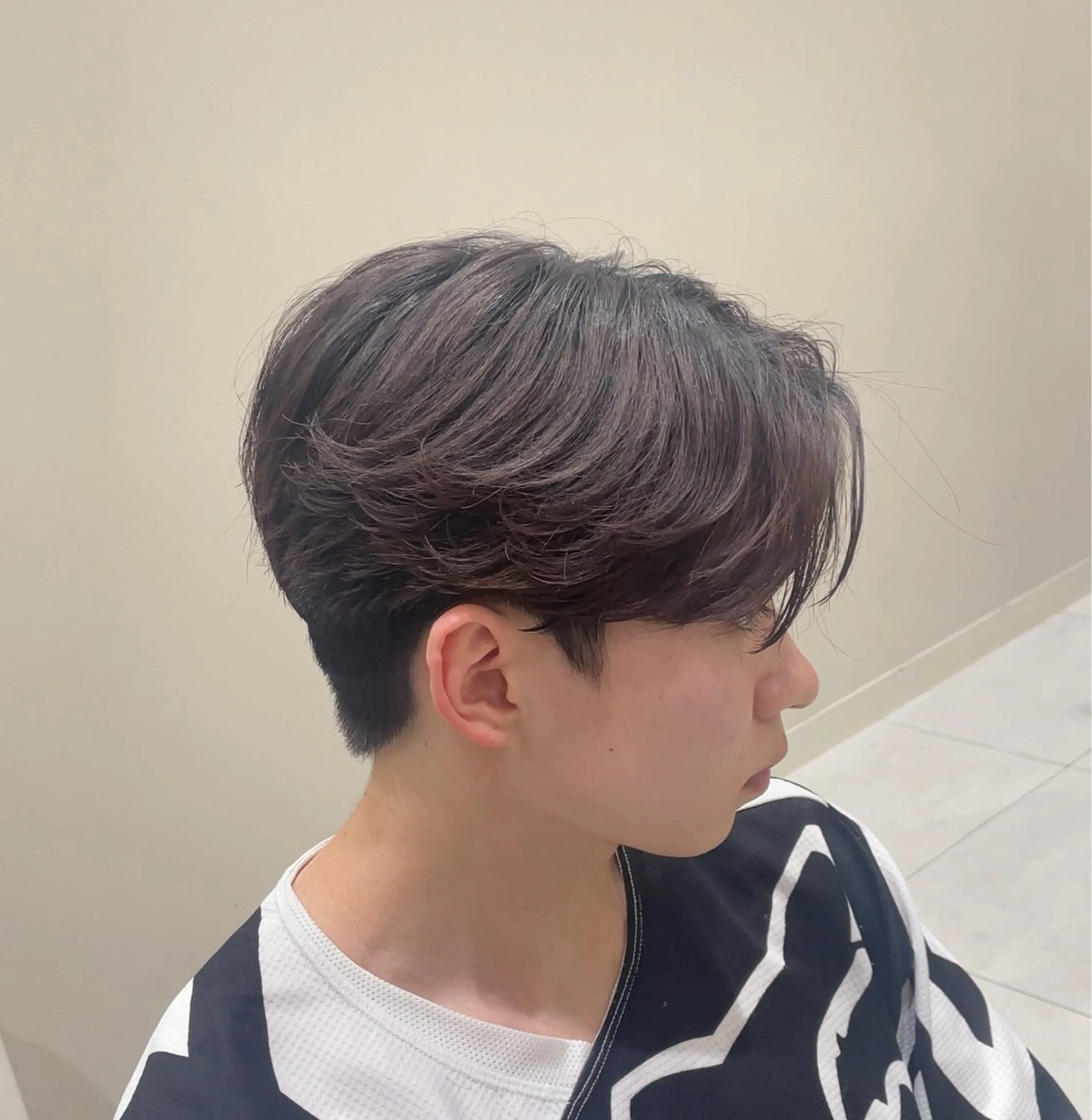 メンズ フェザーパーマ メンズパーマ カット パーマ フェザーパーマ/ 透明感カラー/ハヤトのヘアスタイル