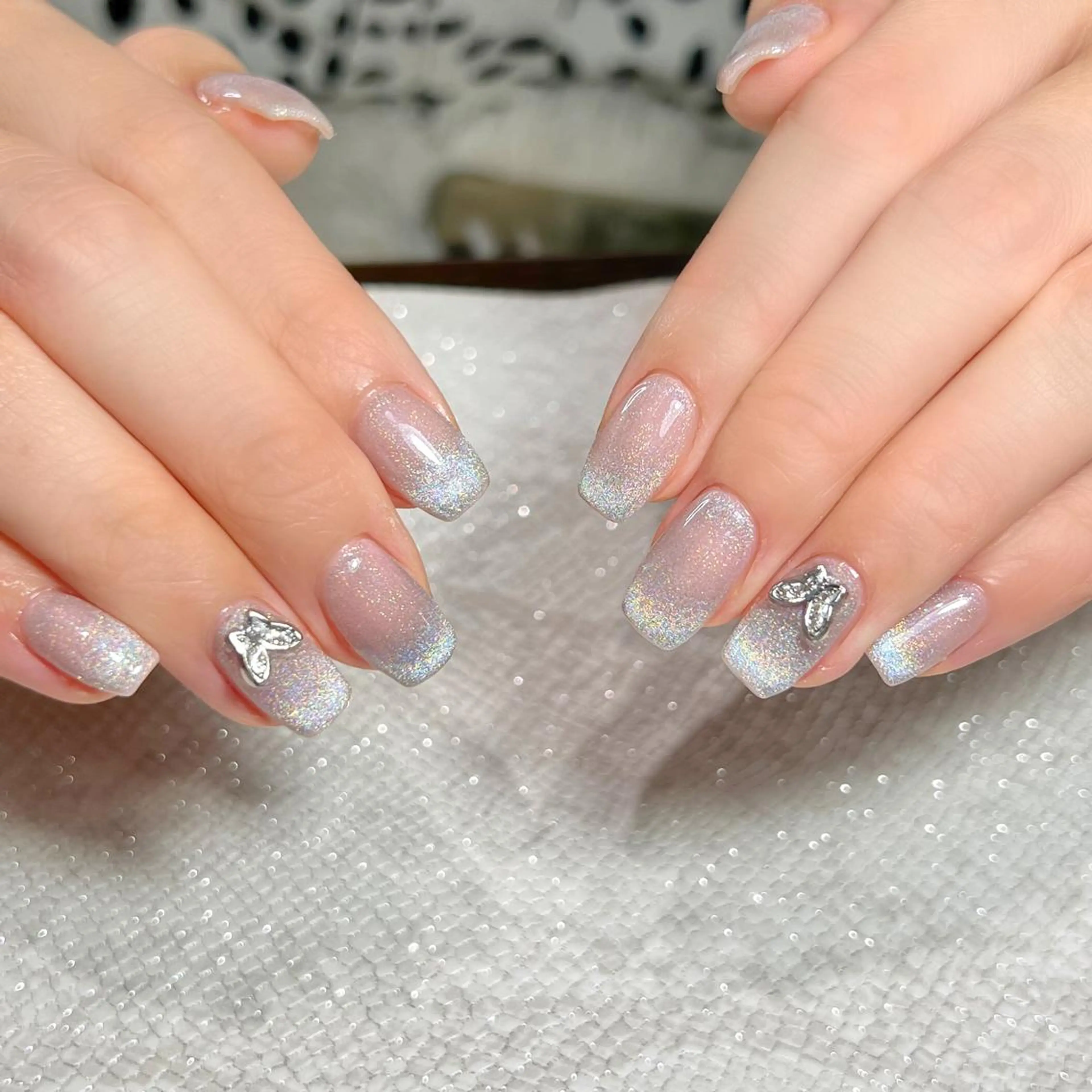 ネイル Mizuliネイル 眉毛メイクのサロンのネイルデザイン