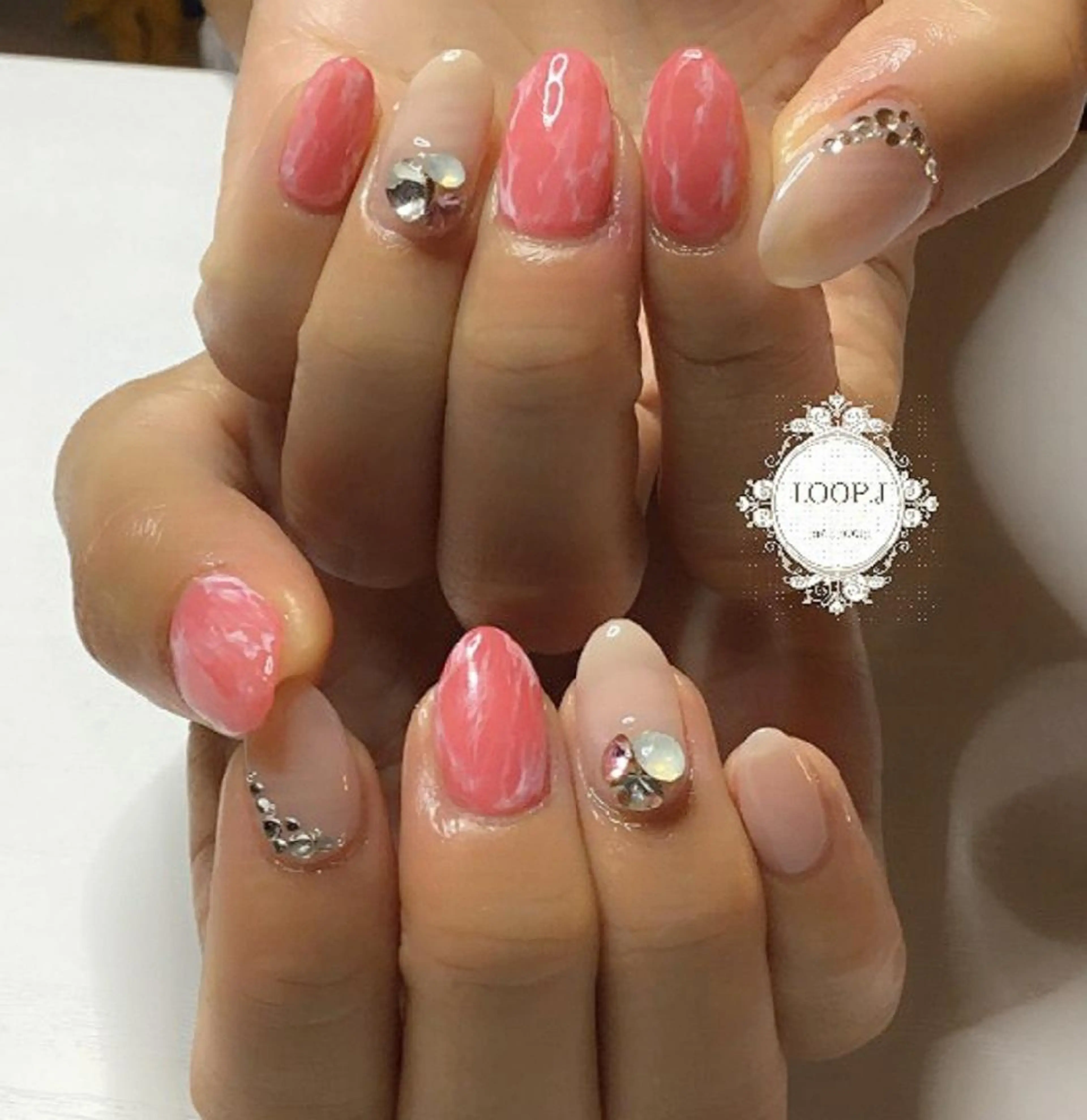 ネイル おおくぼ めぐみのネイルデザイン