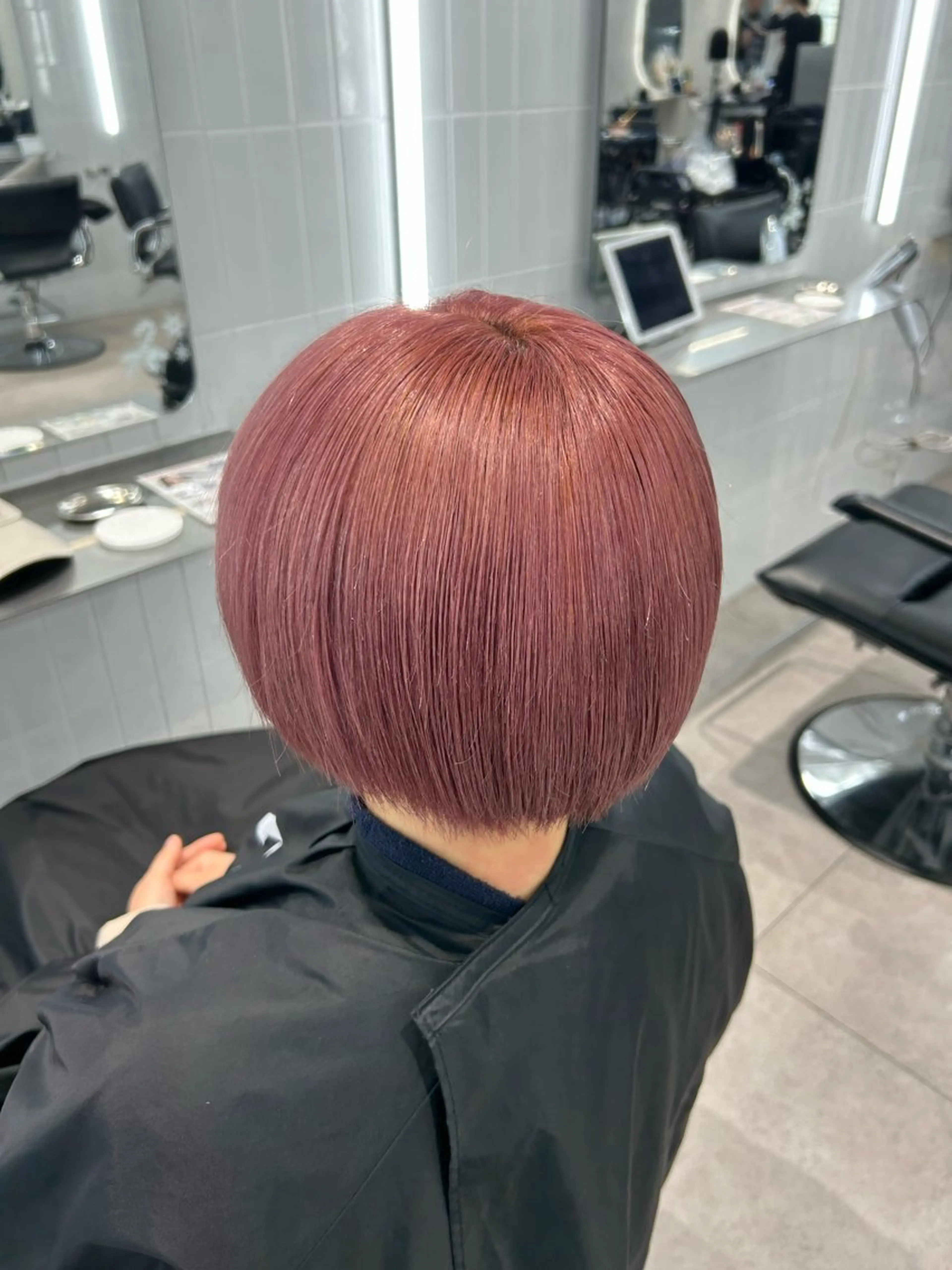 ショート ヘアカラー トリートメント ヘアセット ONYX 表参道所属・ショート/ボブ/似 合わせ/顔周りカットのヘアスタイル