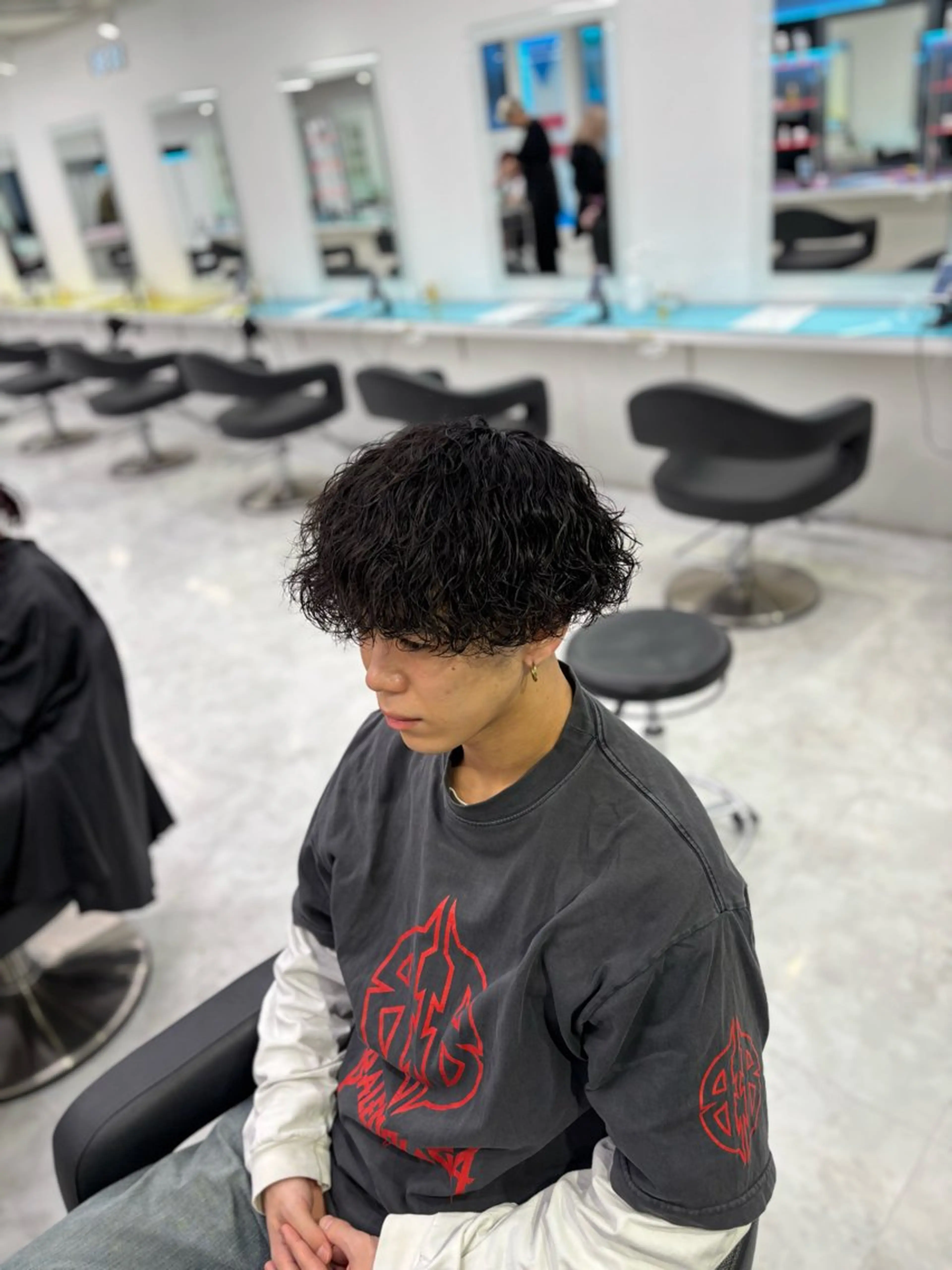 ショート パーマ メンズ 大人っぽベージュ🤍 当日予約◎ヒロトのヘアスタイル