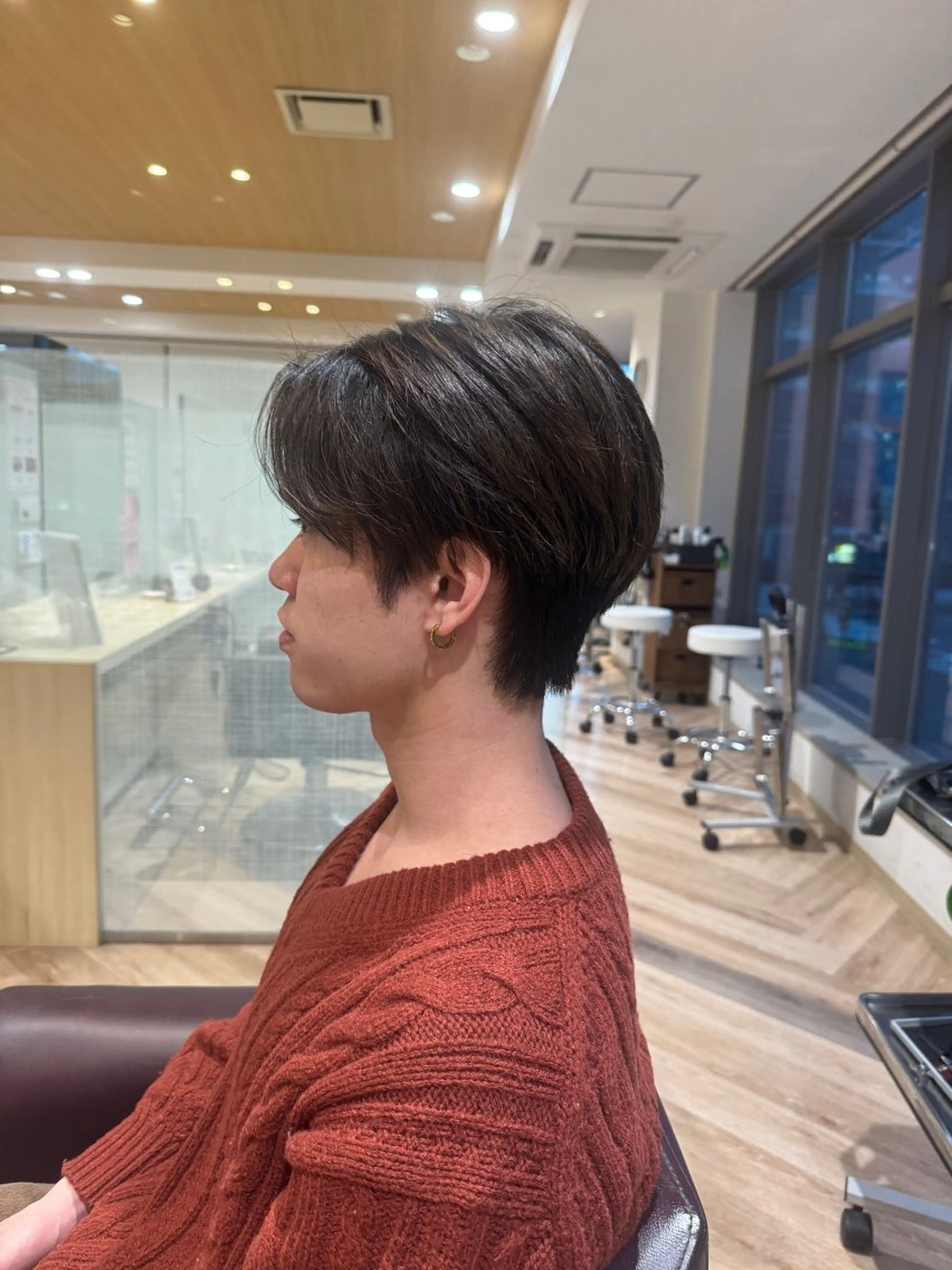 ショート パーマ メンズ ダウンパーマ メンズパーマ メンズ特化/ センターパート/八谷のヘアスタイル