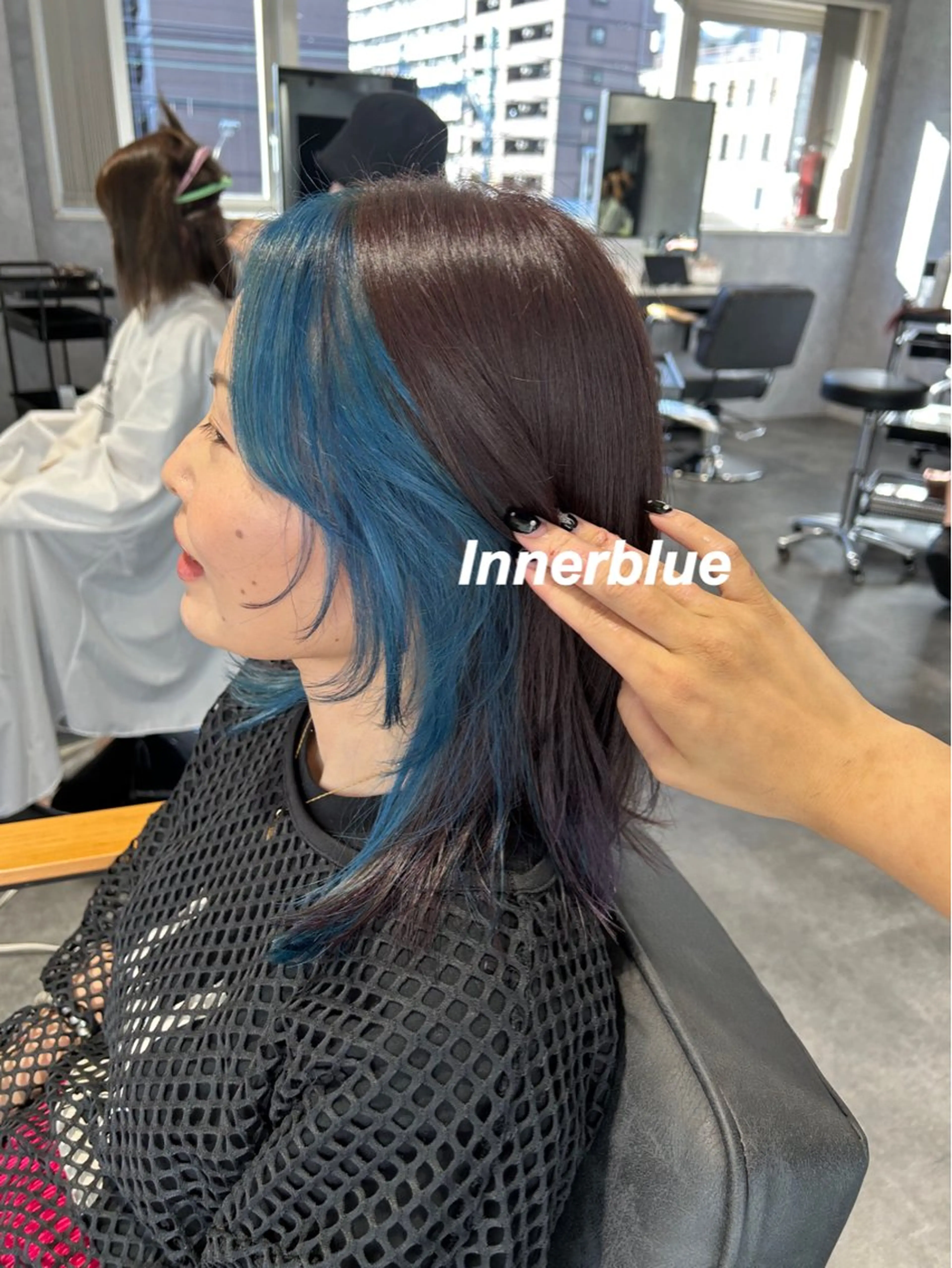 セミロング カット ヘアカラー プルエクステ/インナ ーカラー🦊はるなのヘアスタイル