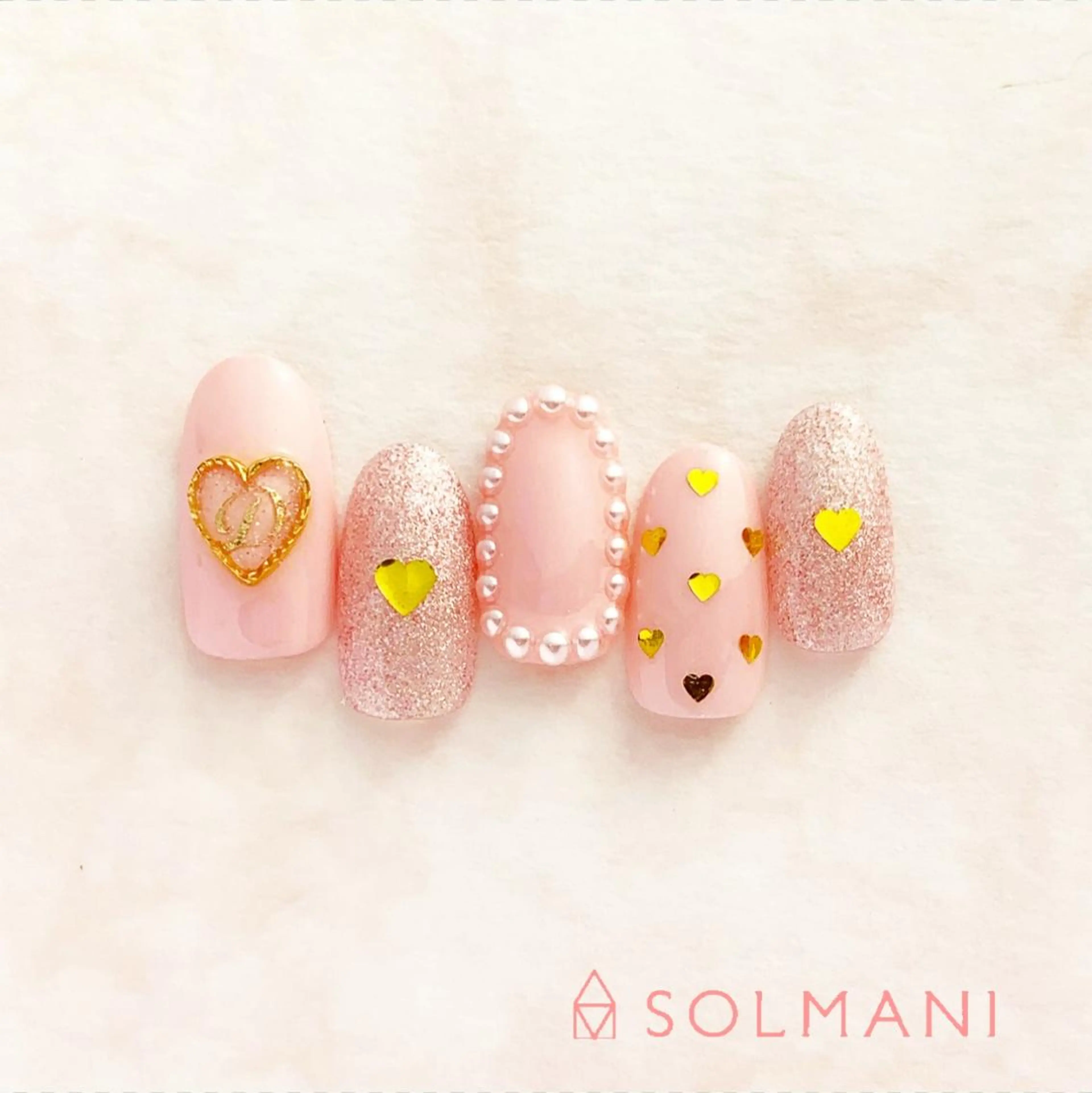 ネイル ハート SOLMANI 予約担当のネイルデザイン