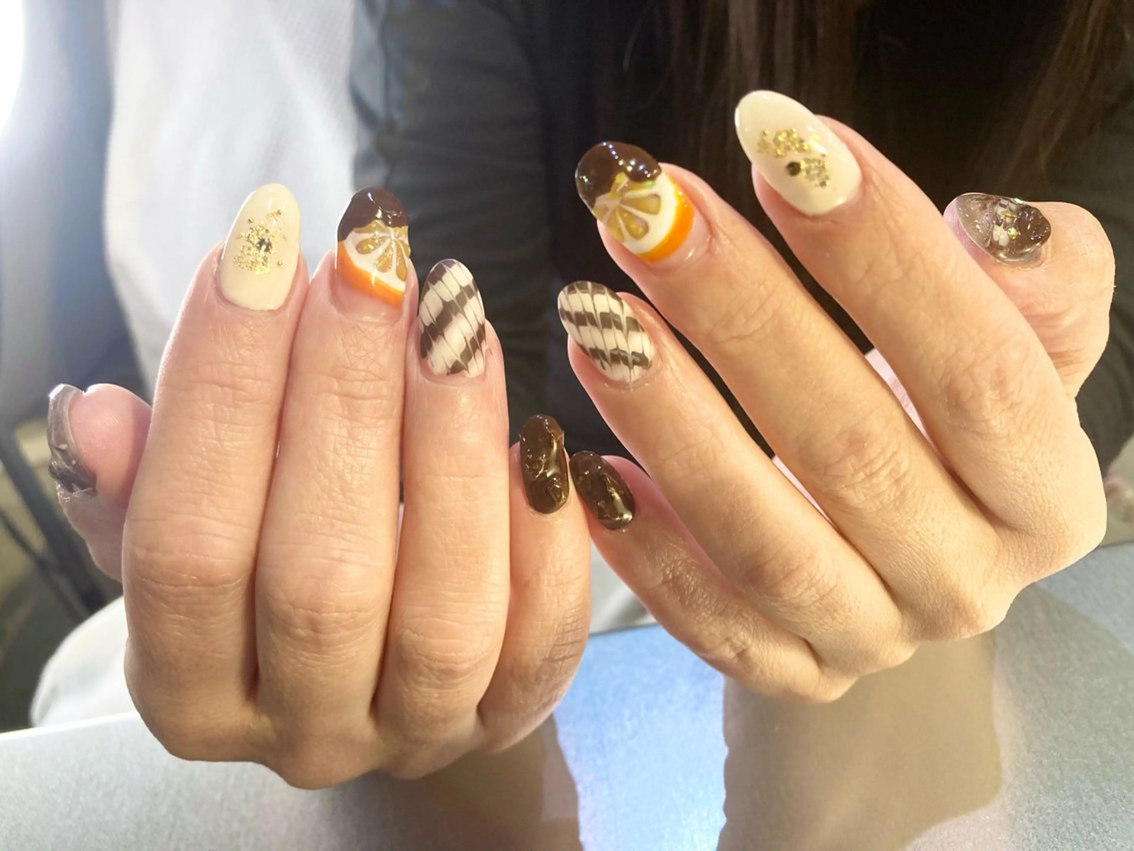 ネイル ブラウン オレンジ バレンタイン Solmare 中目黒 mutoのネイルデザイン